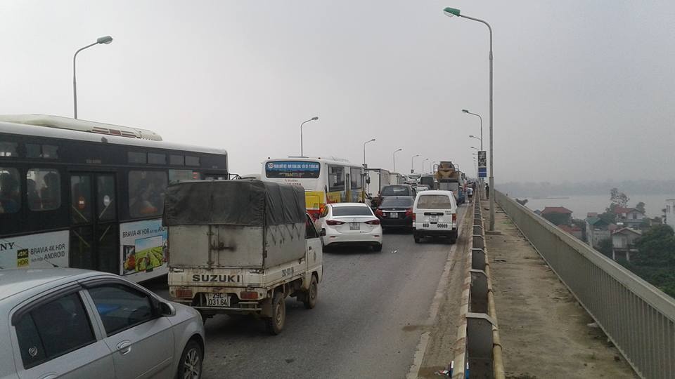 ba oto dam nhau lien hoan anh 2