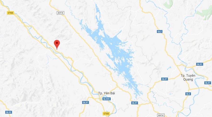 ba ôtô đâm nhau liên hoàn ảnh 3 ba oto dam nhau lien hoan anh 3