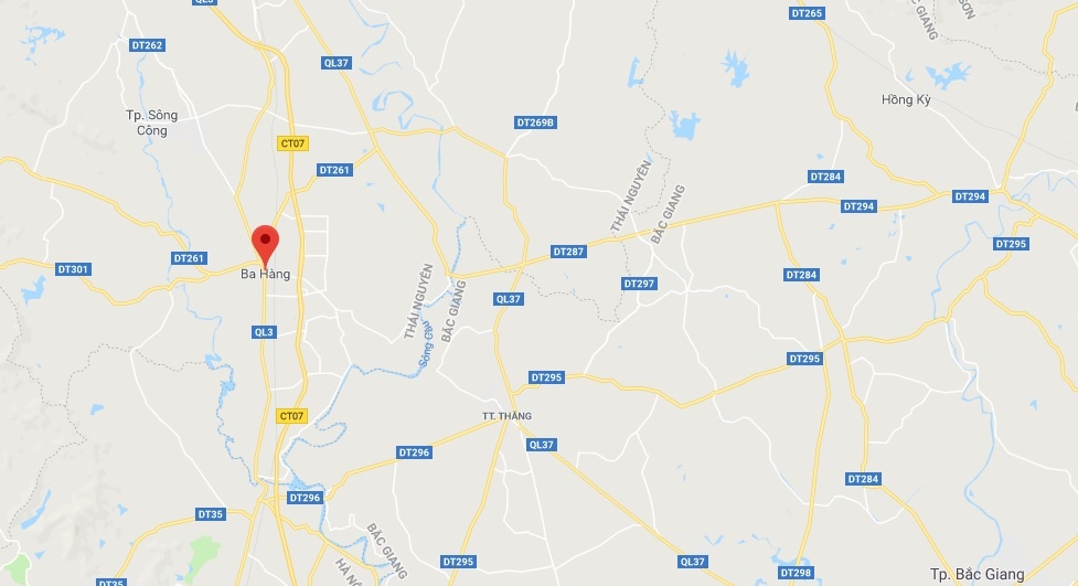 Ôtô đâm 4 người tử vong ảnh 2 Oto dam 4 nguoi tu vong anh 2