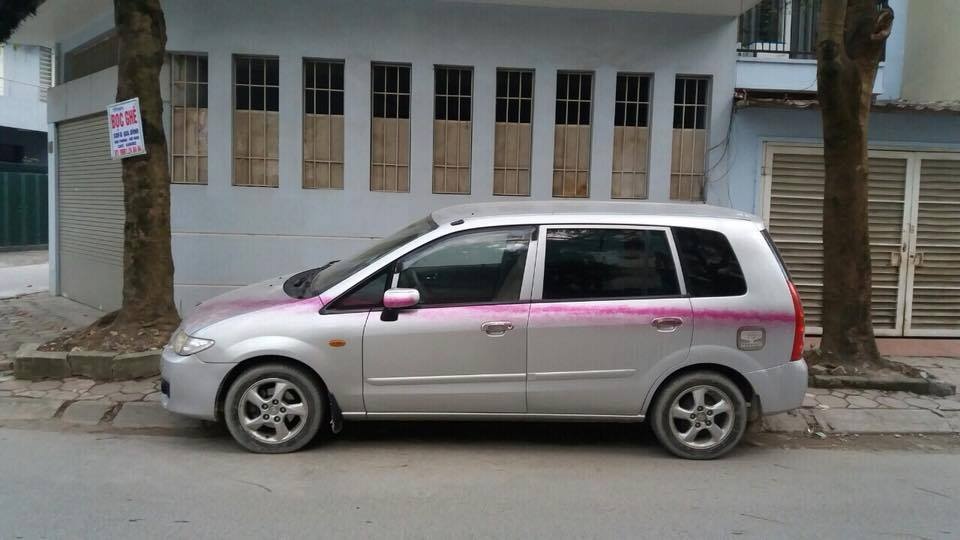 ôtô bị xịt sơn bẩn ảnh 3 oto bi xit son ban anh 3