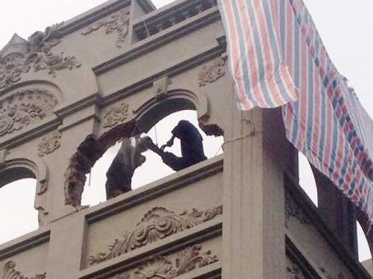 Pha do phan sai phep o biet thu cua ong Nguyen Thanh Hoa hinh anh