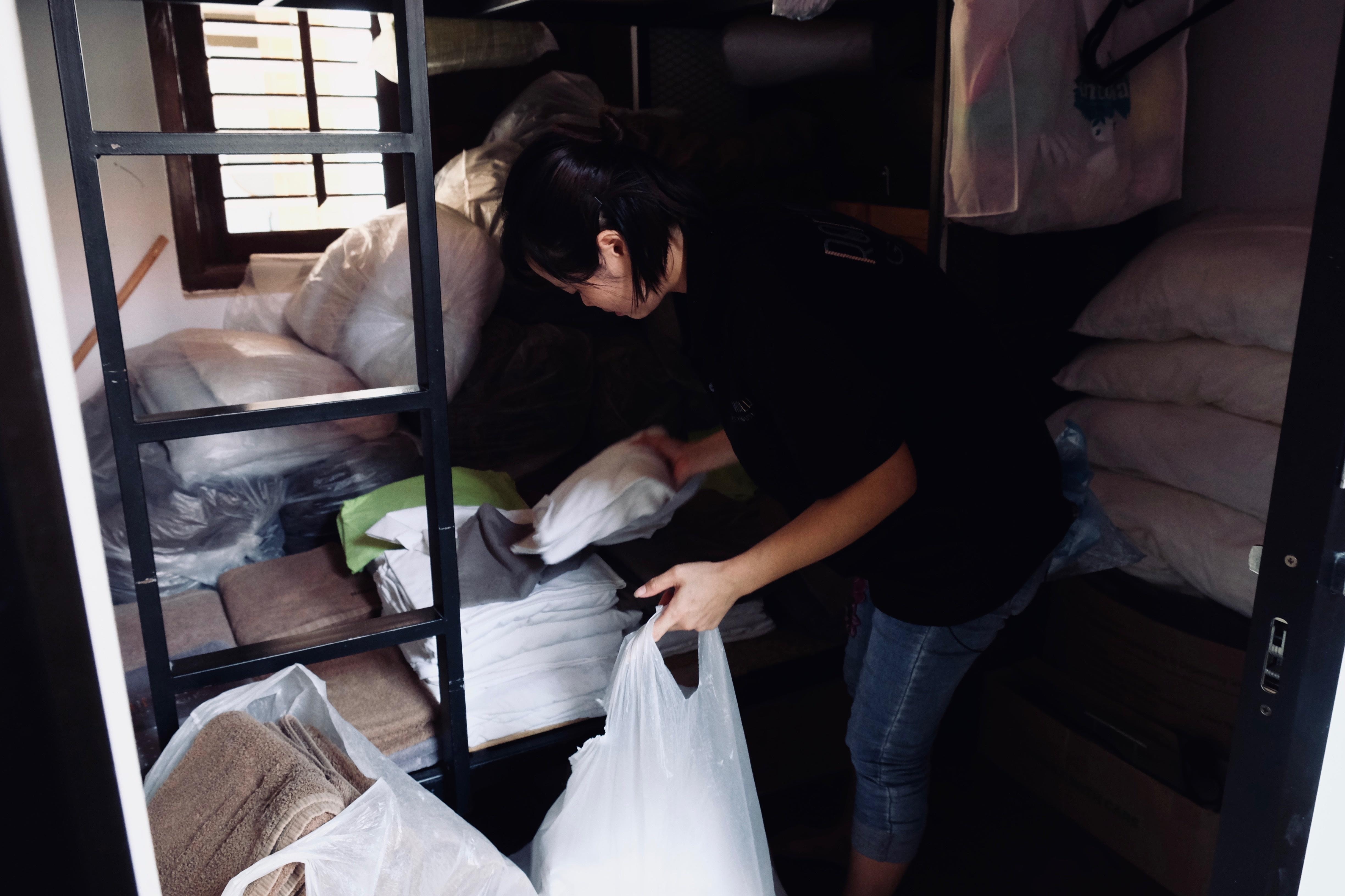 cuoc song lao dong bat hop phap malaysia anh 2