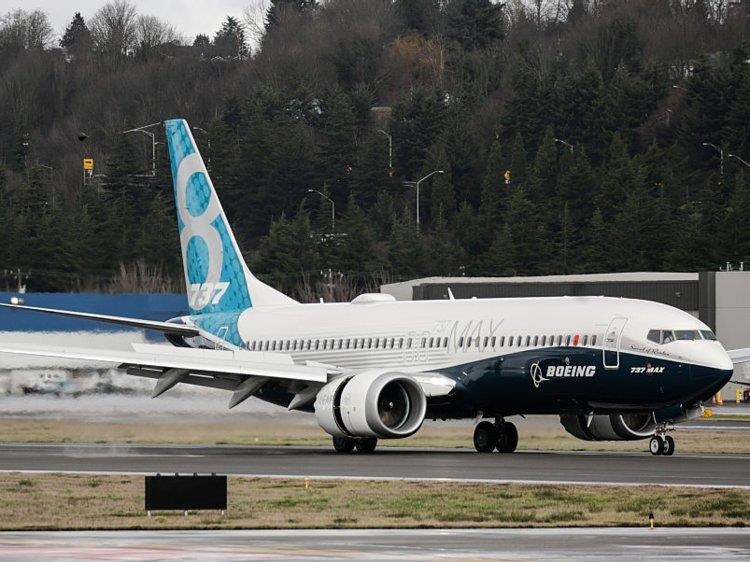 CEO Boeing ly giai viec khong ai hay biet ve he thong cua 737 Max hinh anh