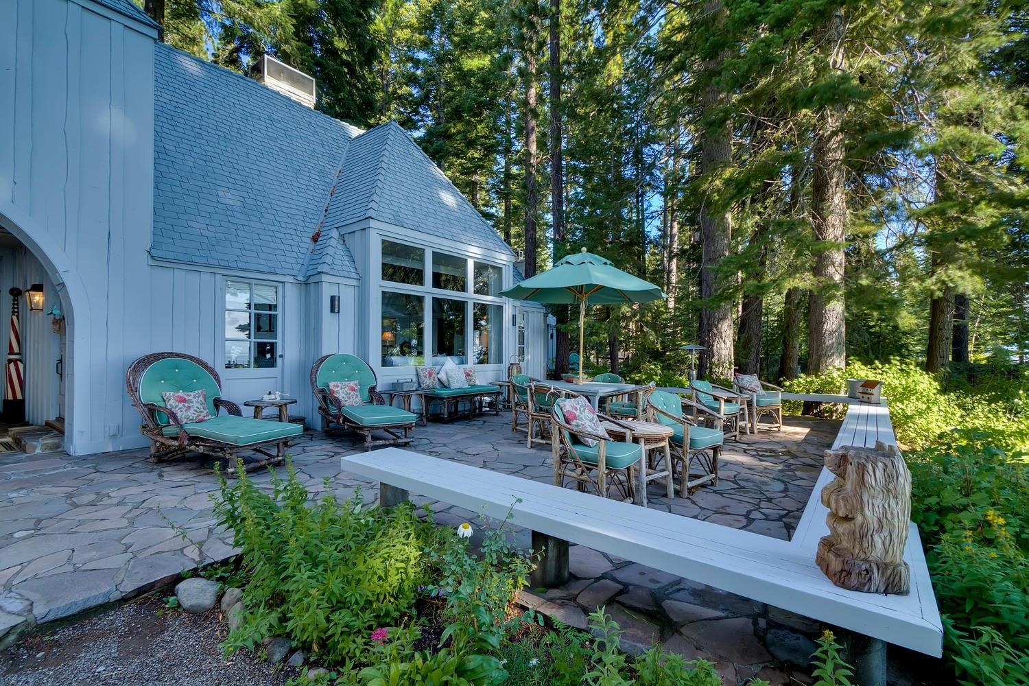 biet thu ben ho bi mat cua Mark Zuckerberg anh 4