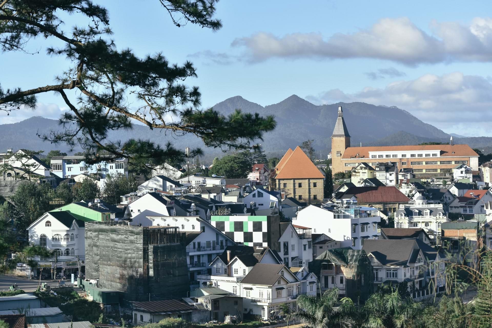 Duoc rao ban toi 1 ty dong/m2, gia dat Da Lat thuc te ra sao? hinh anh