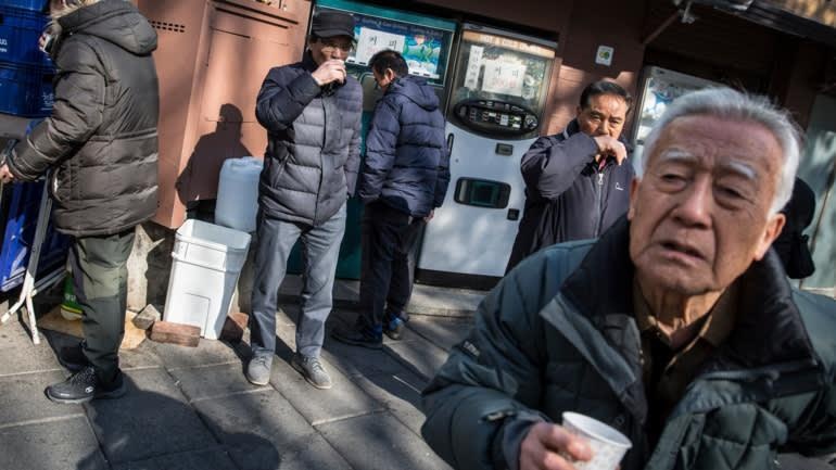 người cao tuổi đói nghèo ở Hàn Quốc ảnh 2 nguoi cao tuoi doi ngheo o Han Quoc anh 2