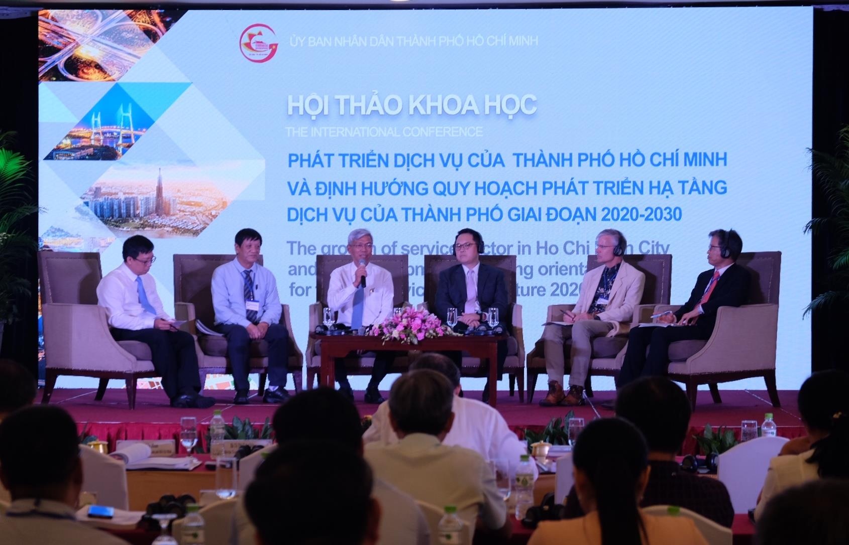 TP.HCM phat trien dau tu ha tang dich vu anh 1