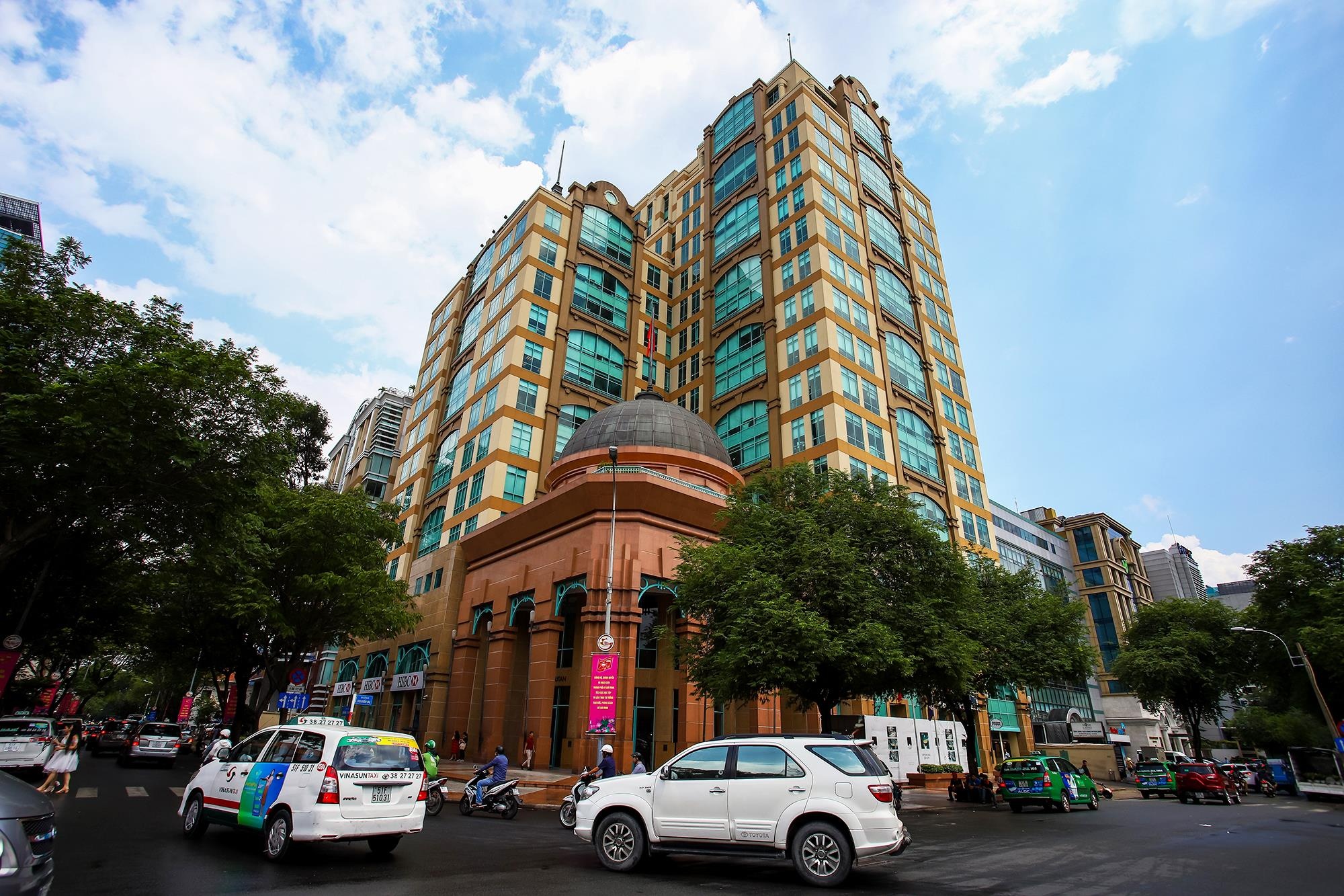 10 toa nha van phong cho thue dat nhat TP.HCM anh 10