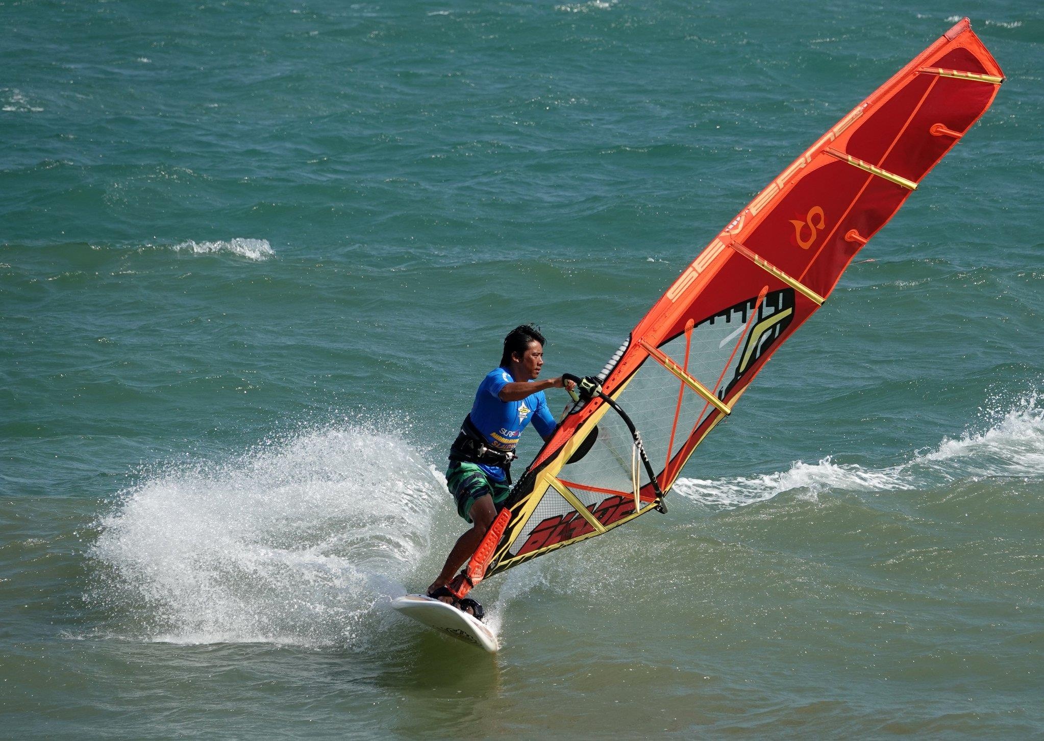 trung tam luot song 20 nam tuoi o Mui Ne anh 6