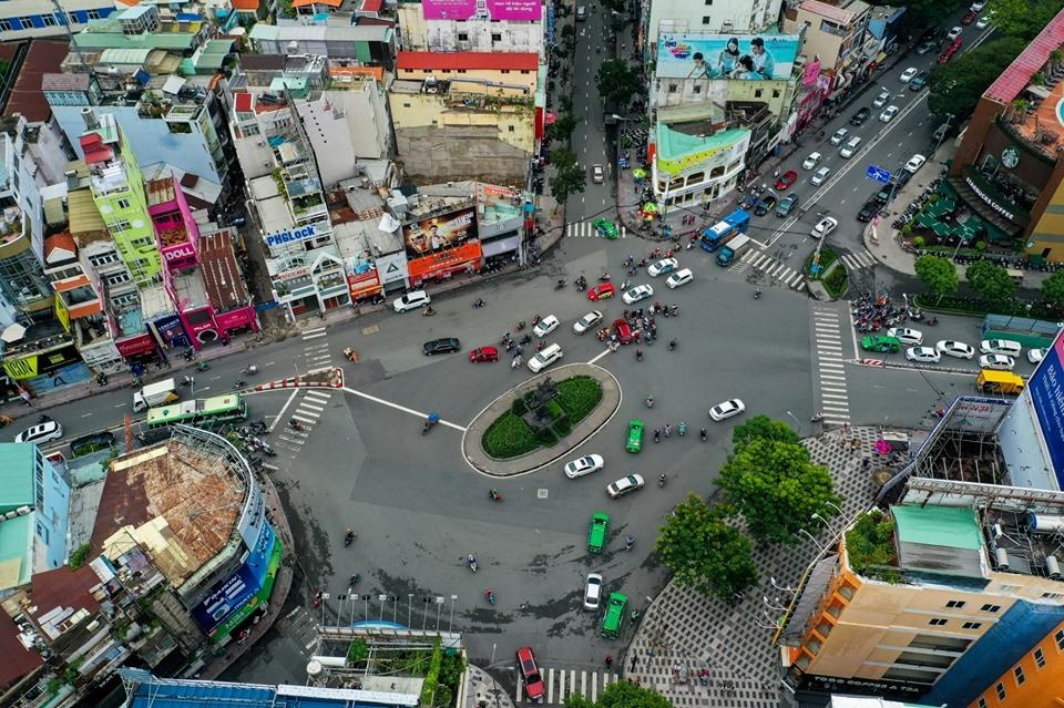 mat bang nga 6 Phu Dong anh 2