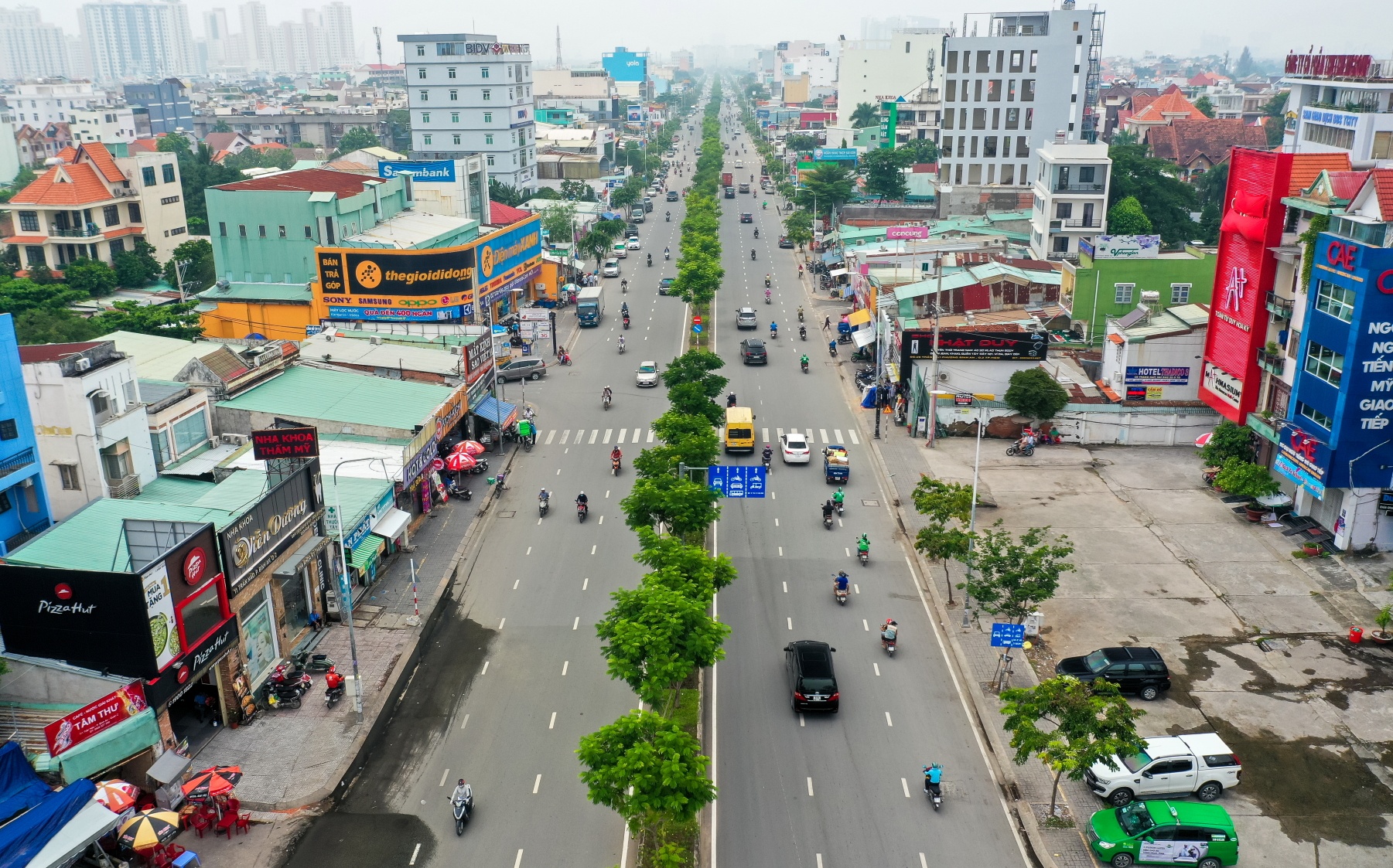 Hai con duong co gia dat 300 trieu/m2 nho Thu Thiem hinh anh