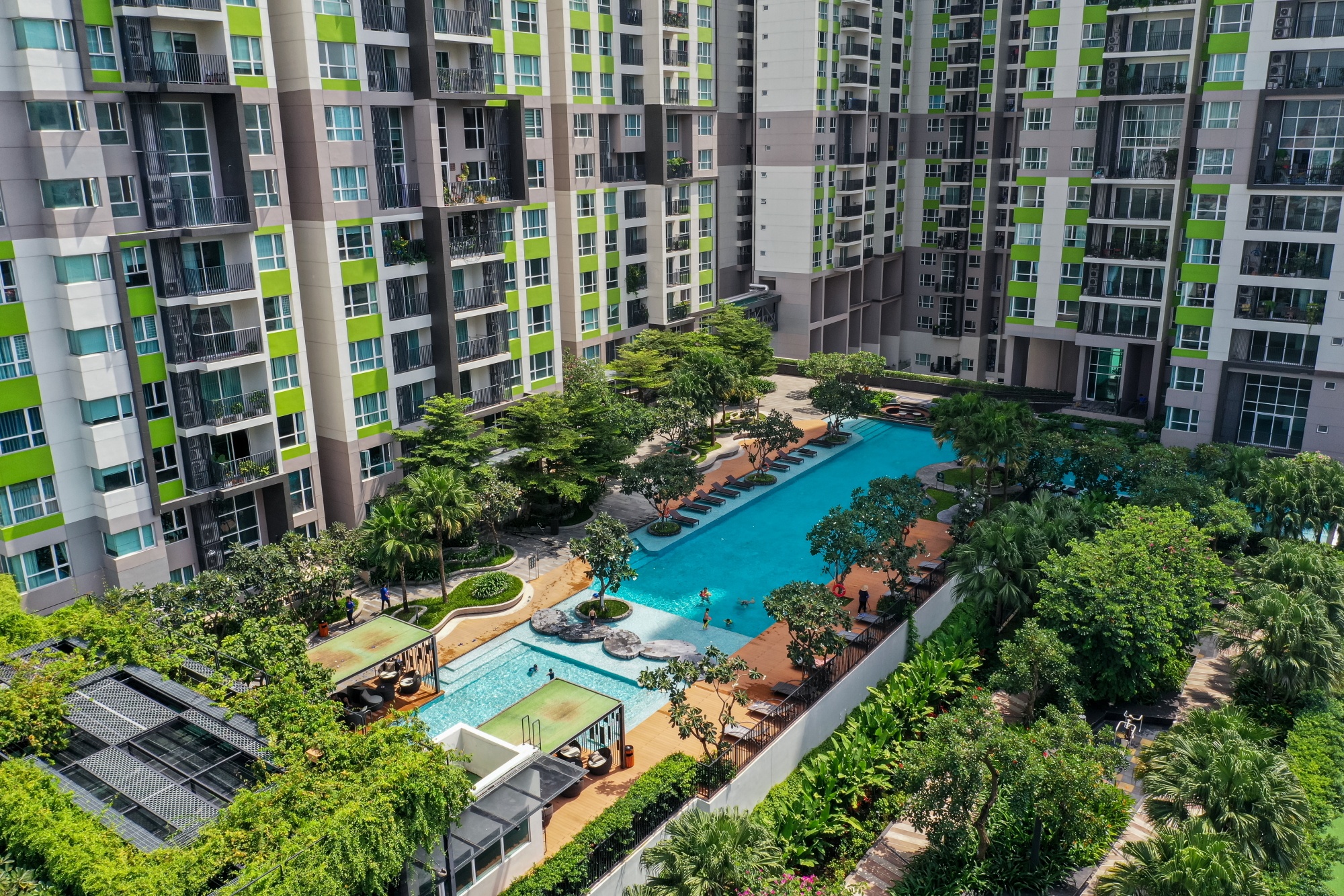 Chung cu tai TP.HCM bat dau giam gia nhe hinh anh