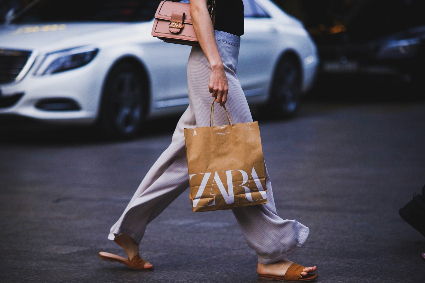 vi tri cua hang Uniqlo TP.HCM anh 3