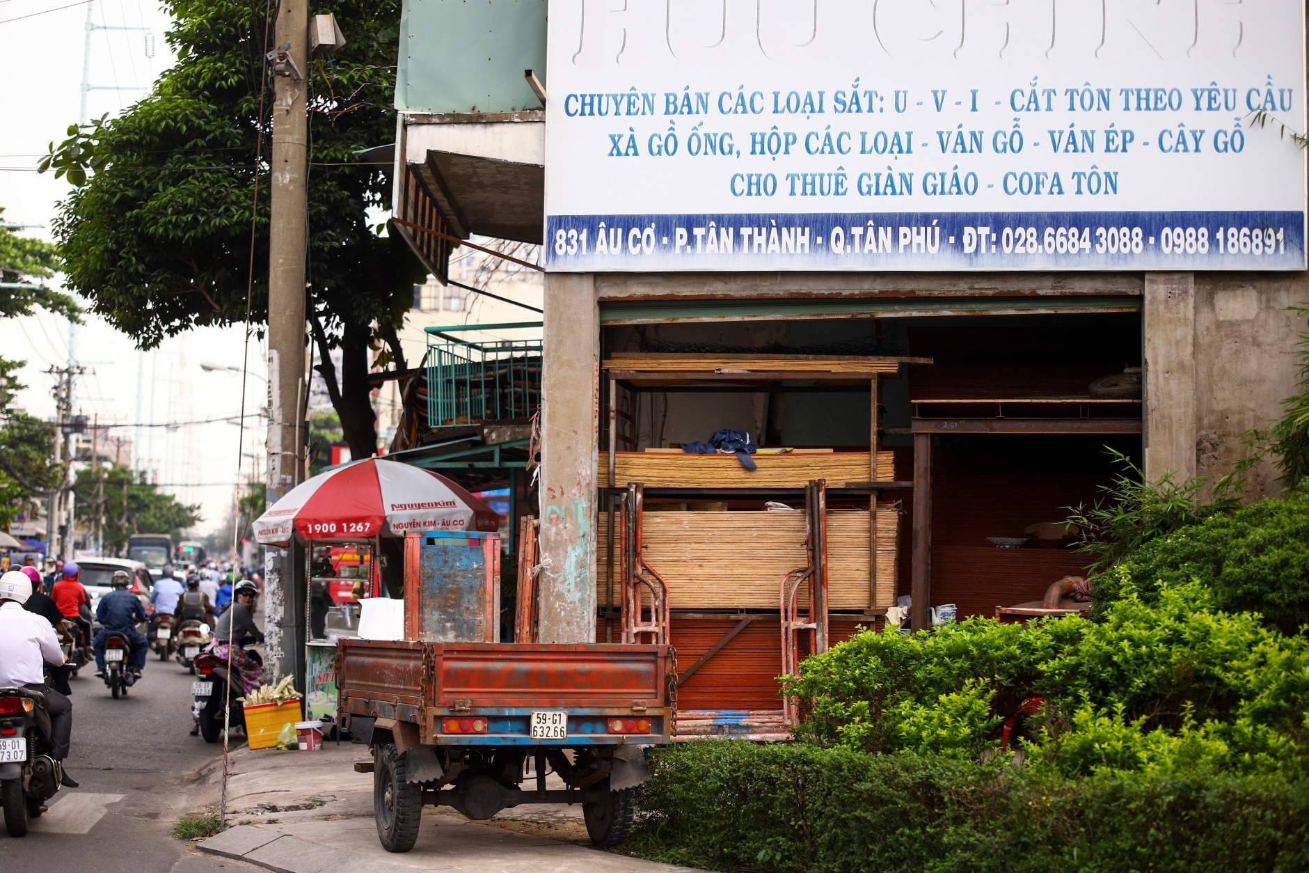 nha 4 mat tien duoc den bu 5, 1 ty anh 10