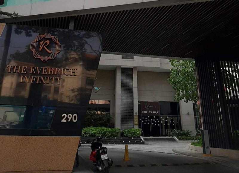 The Everrich Infinity không đuổi xe cư dân ảnh 1 The Everrich Infinity khong duoi xe cu dan anh 1