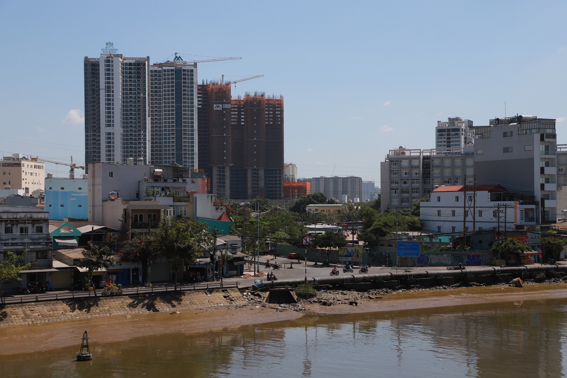 bat dong san ton kho anh 1