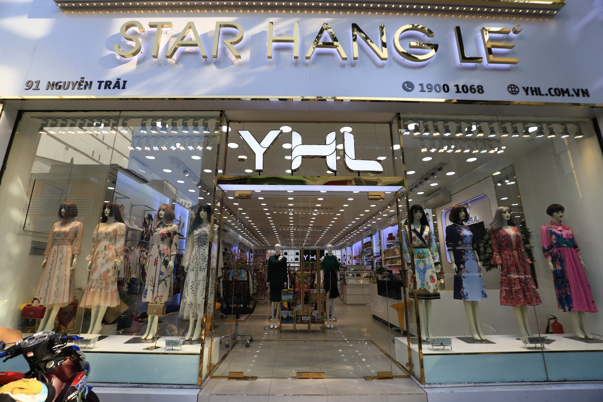 mat bang cho thue quan 1 anh 11