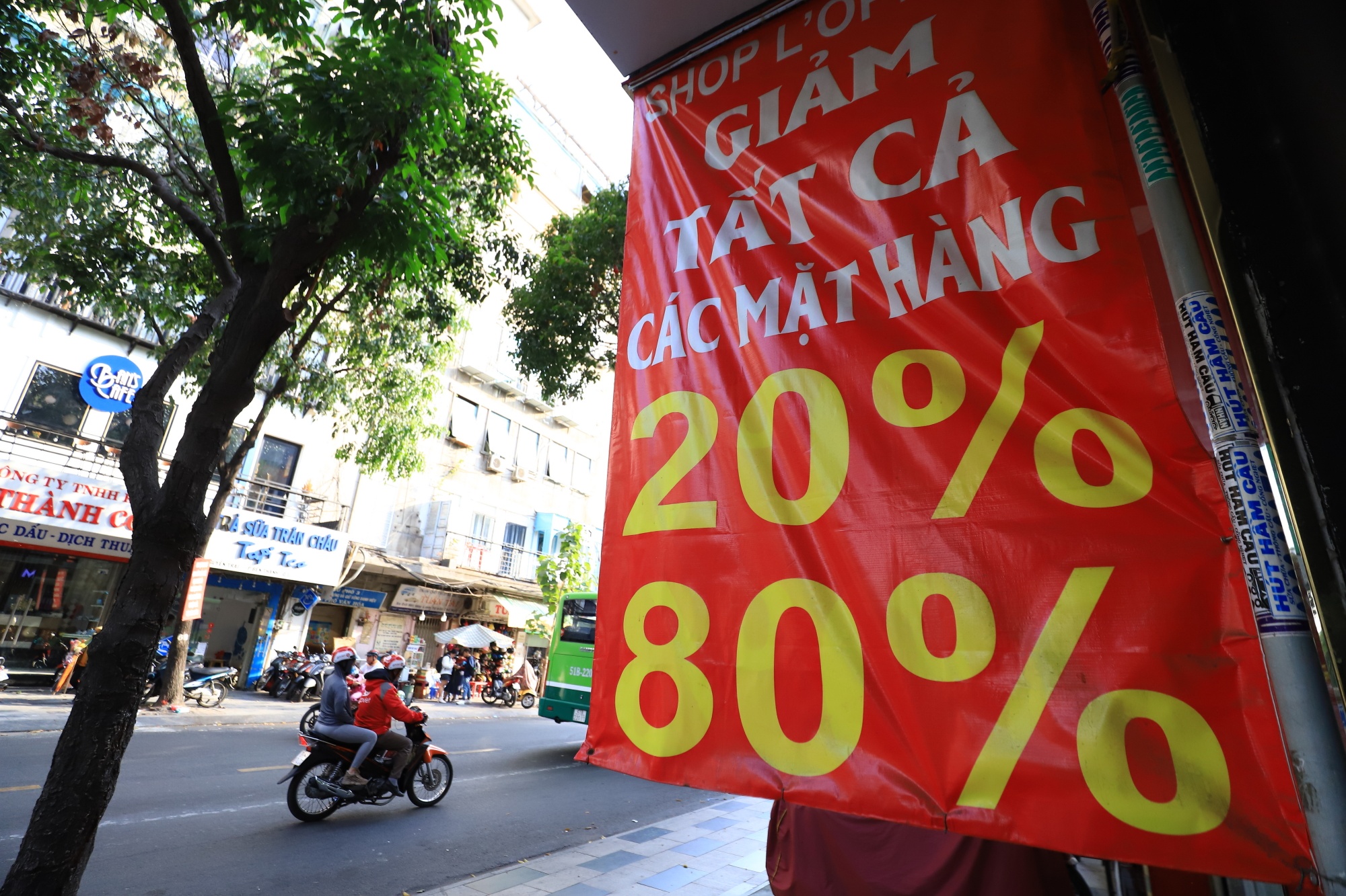 mat bang cho thue quan 1 anh 10