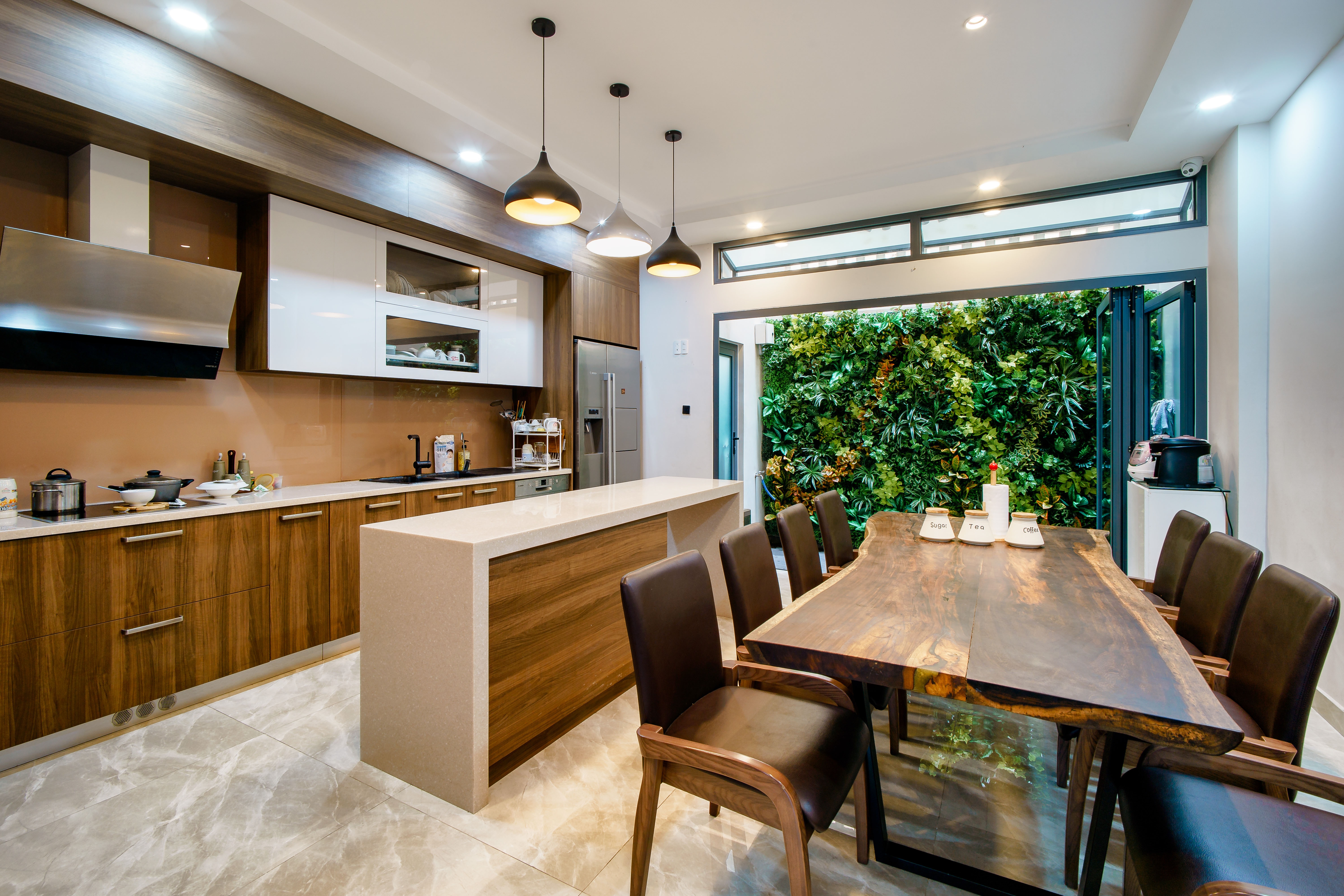 nha pho huong Tay anh 5