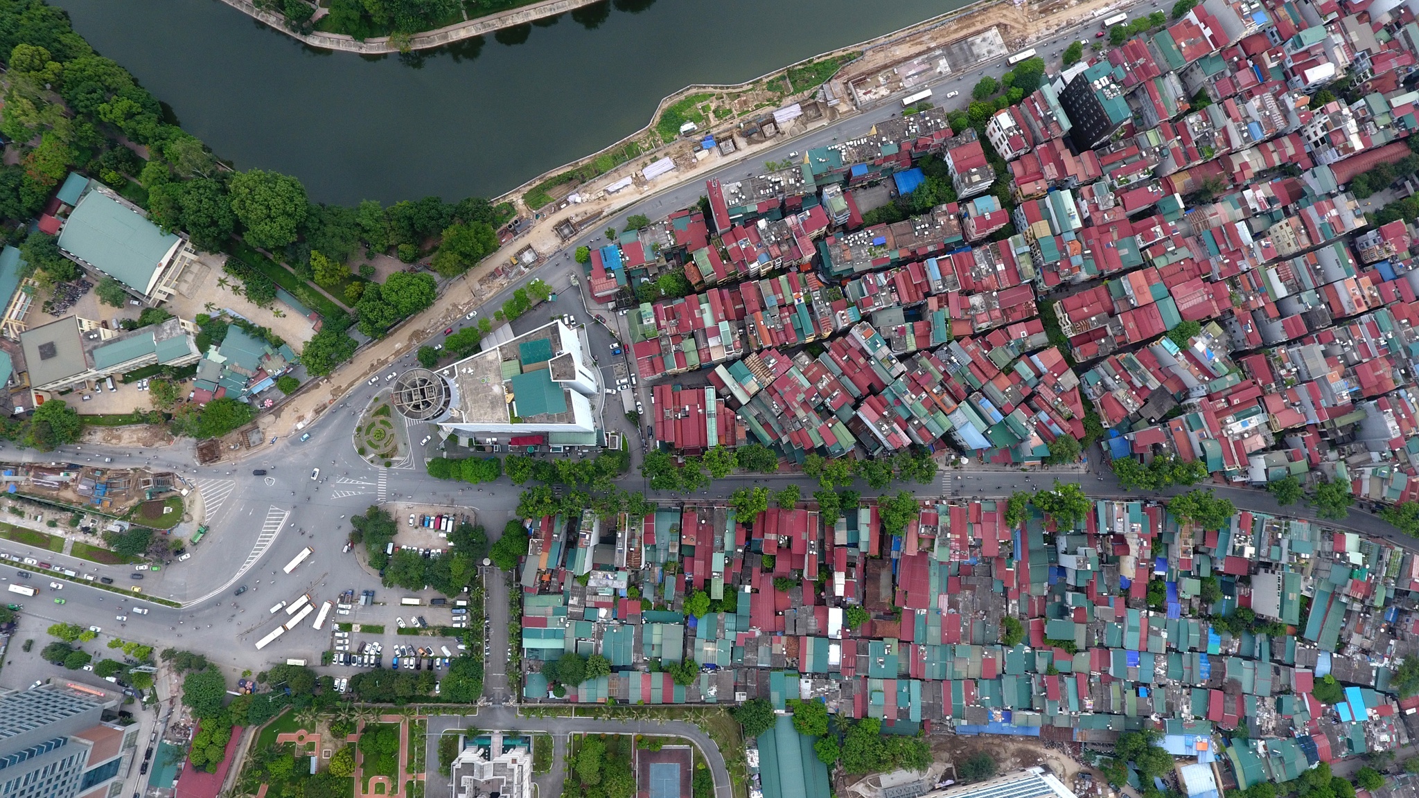 Pho thu tuong ra chi dao moi ve 'con duong dat nhat hanh tinh' hinh anh