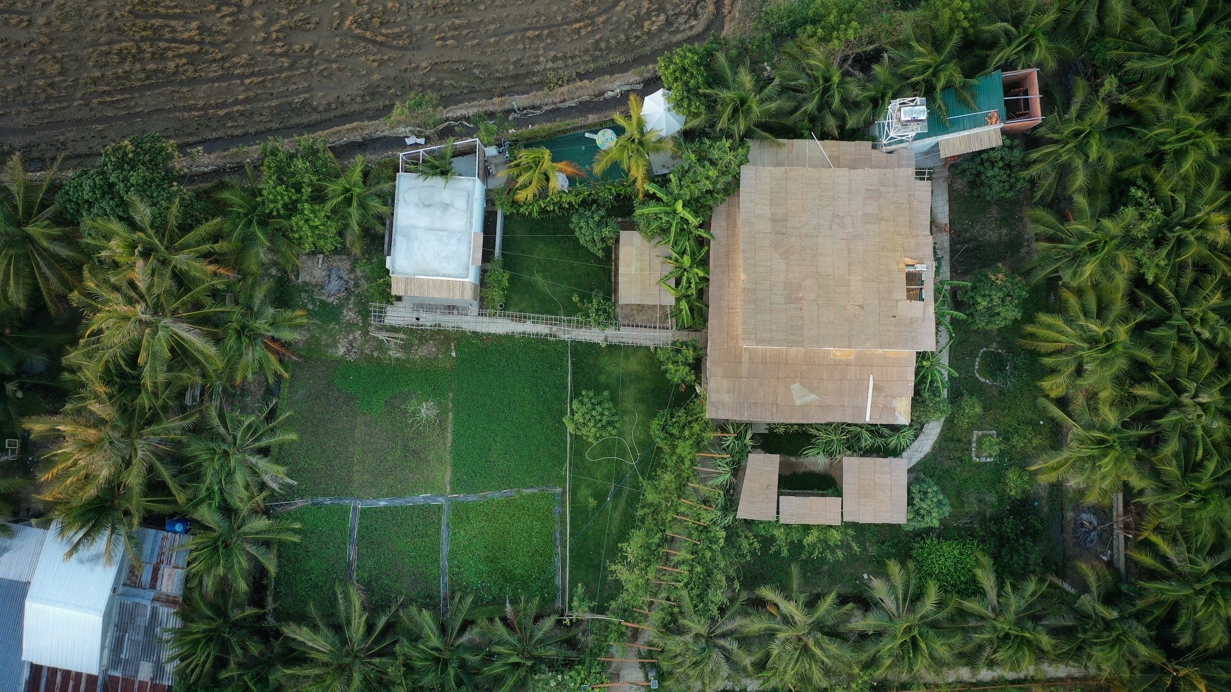 Can villa tang me cua chang kien truc su Phan Rang hinh anh