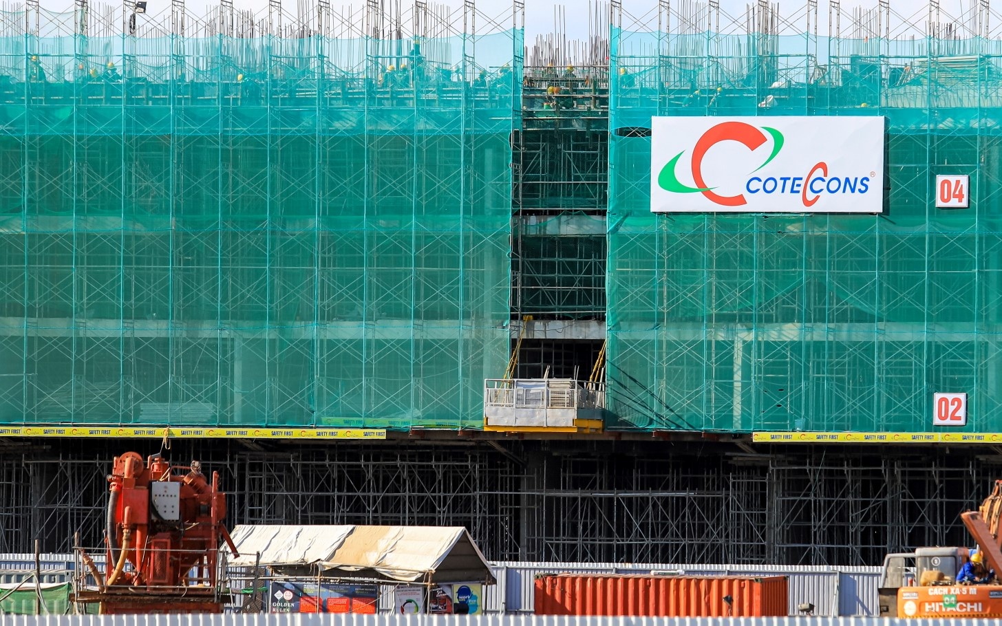 Co dong ngoai yeu cau Chu tich Nguyen Ba Duong roi khoi Coteccons hinh anh