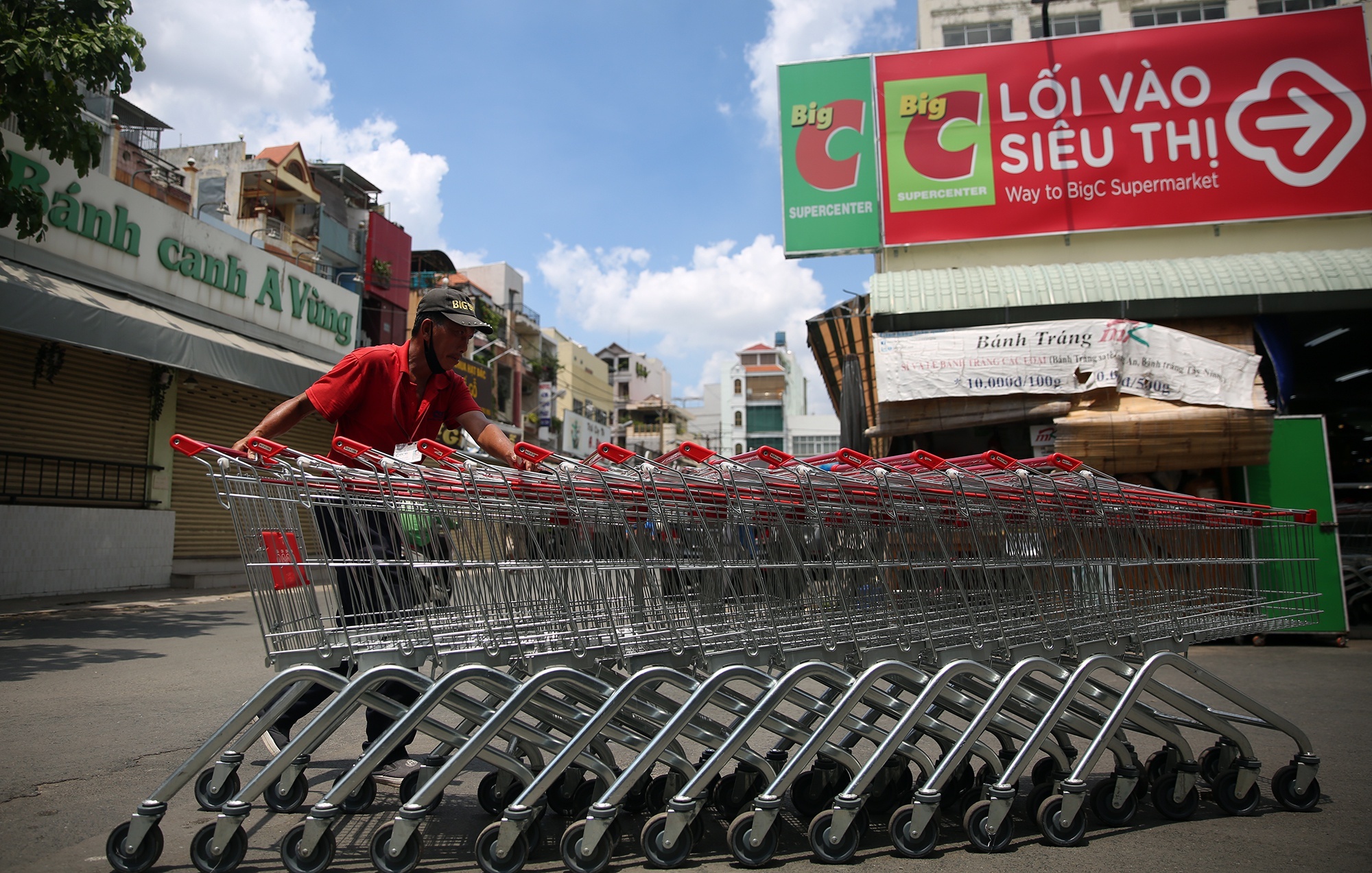 Bai hoc gi cho nha ban le sau vu Big C Mien Dong dot ngot dong cua? hinh anh