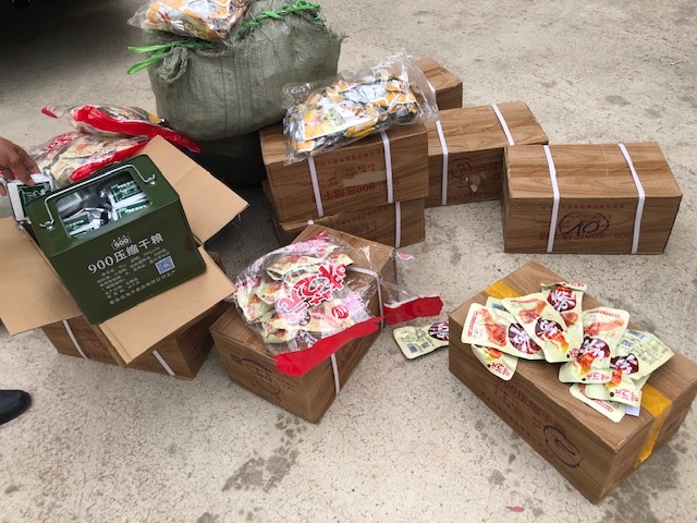 Nhap lau 2.000 chan ga ban kiem loi hinh anh