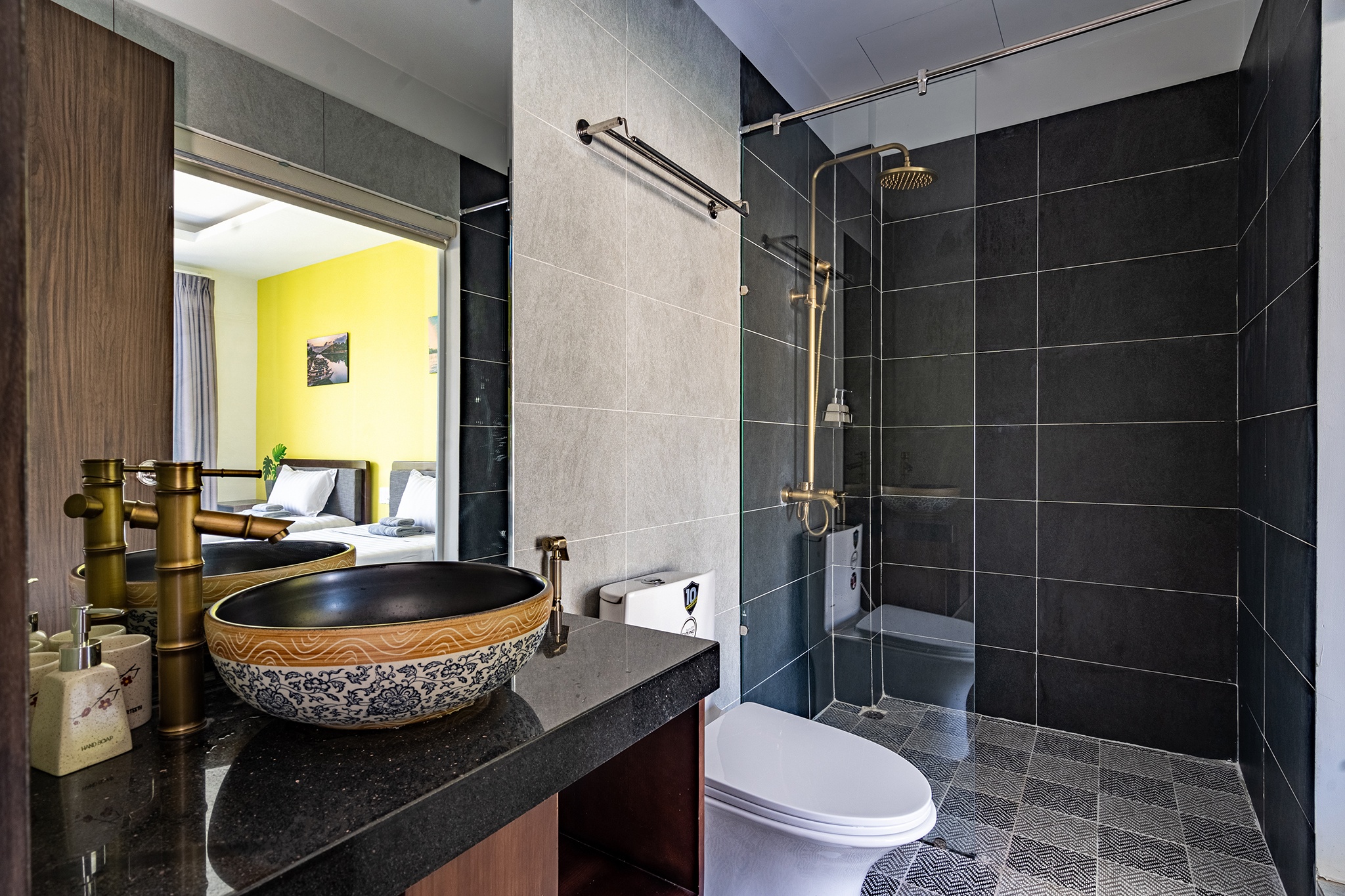 ngoi nha hoai co ket hop hien dai anh 10