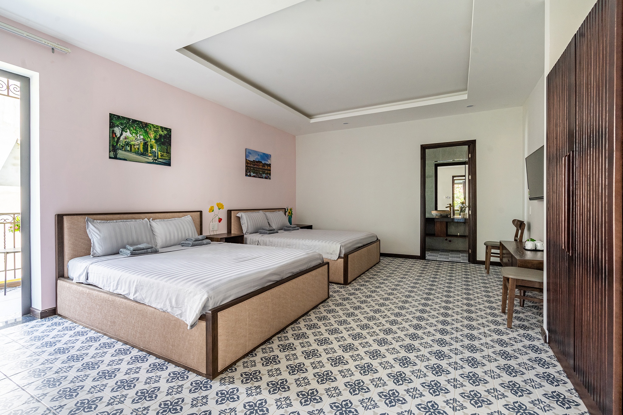 ngoi nha hoai co ket hop hien dai anh 9