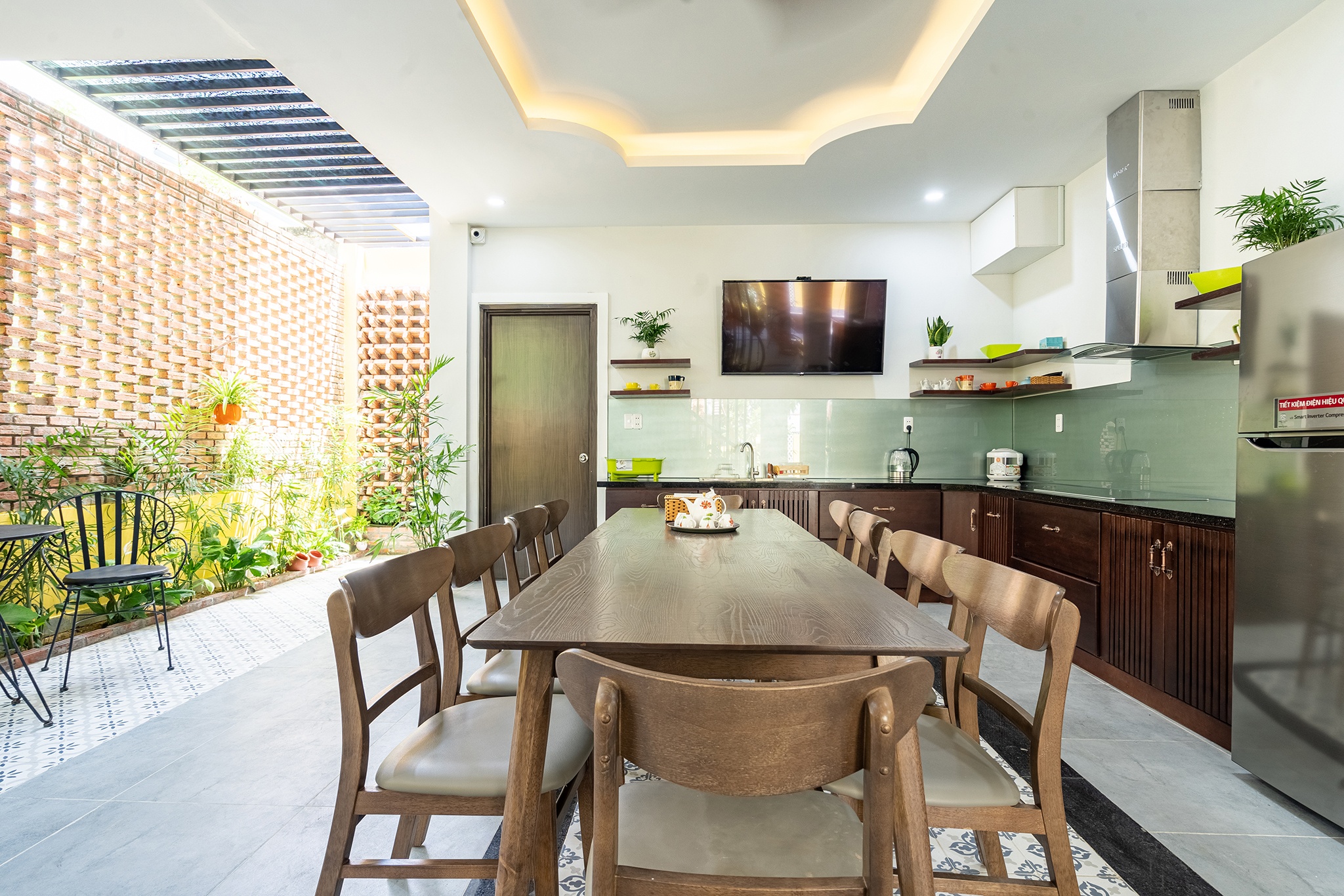 ngoi nha hoai co ket hop hien dai anh 5