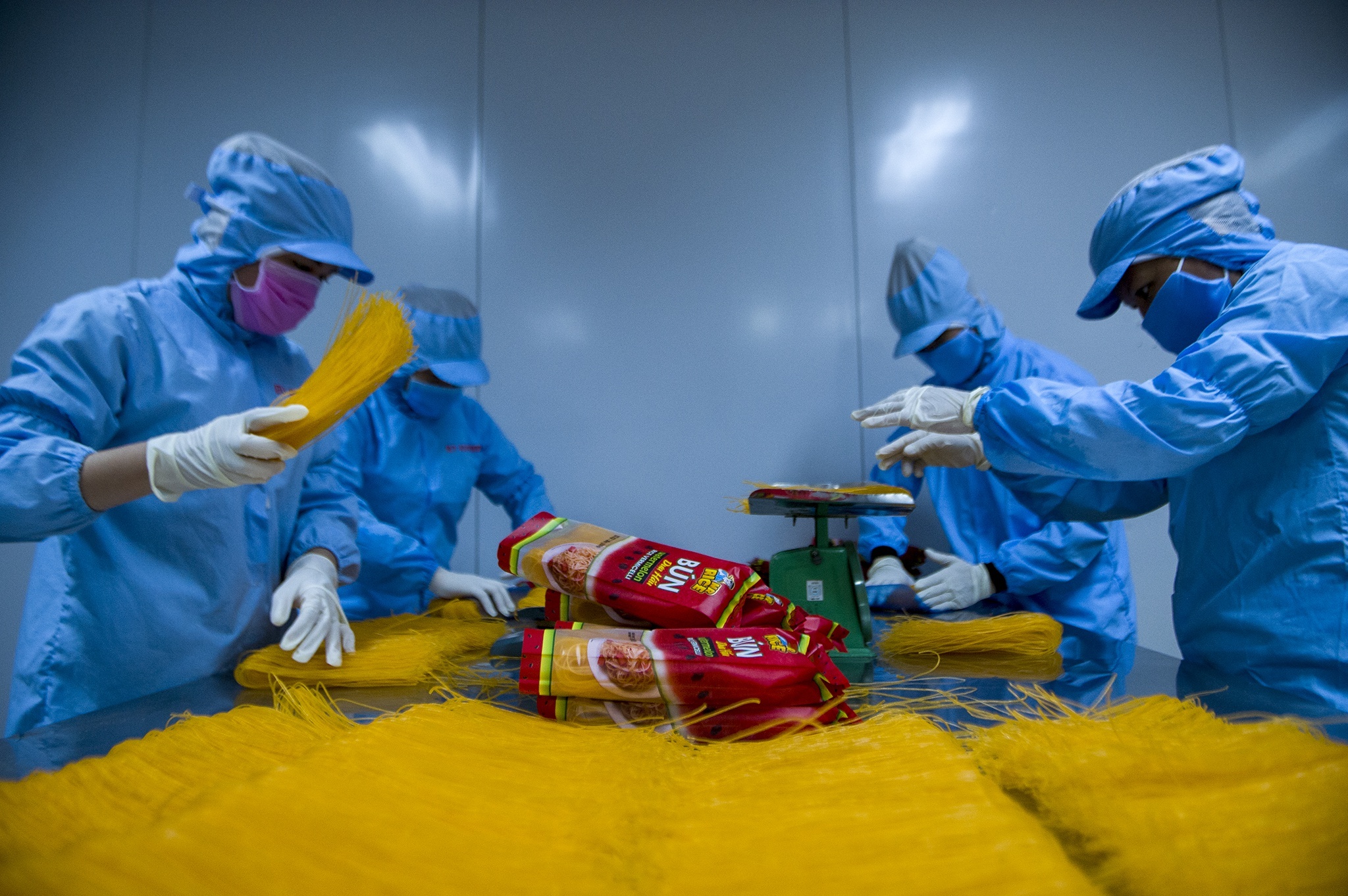 De nghi xuat khau can trong khi dich Covid-19 bung phat o Trung Quoc hinh anh