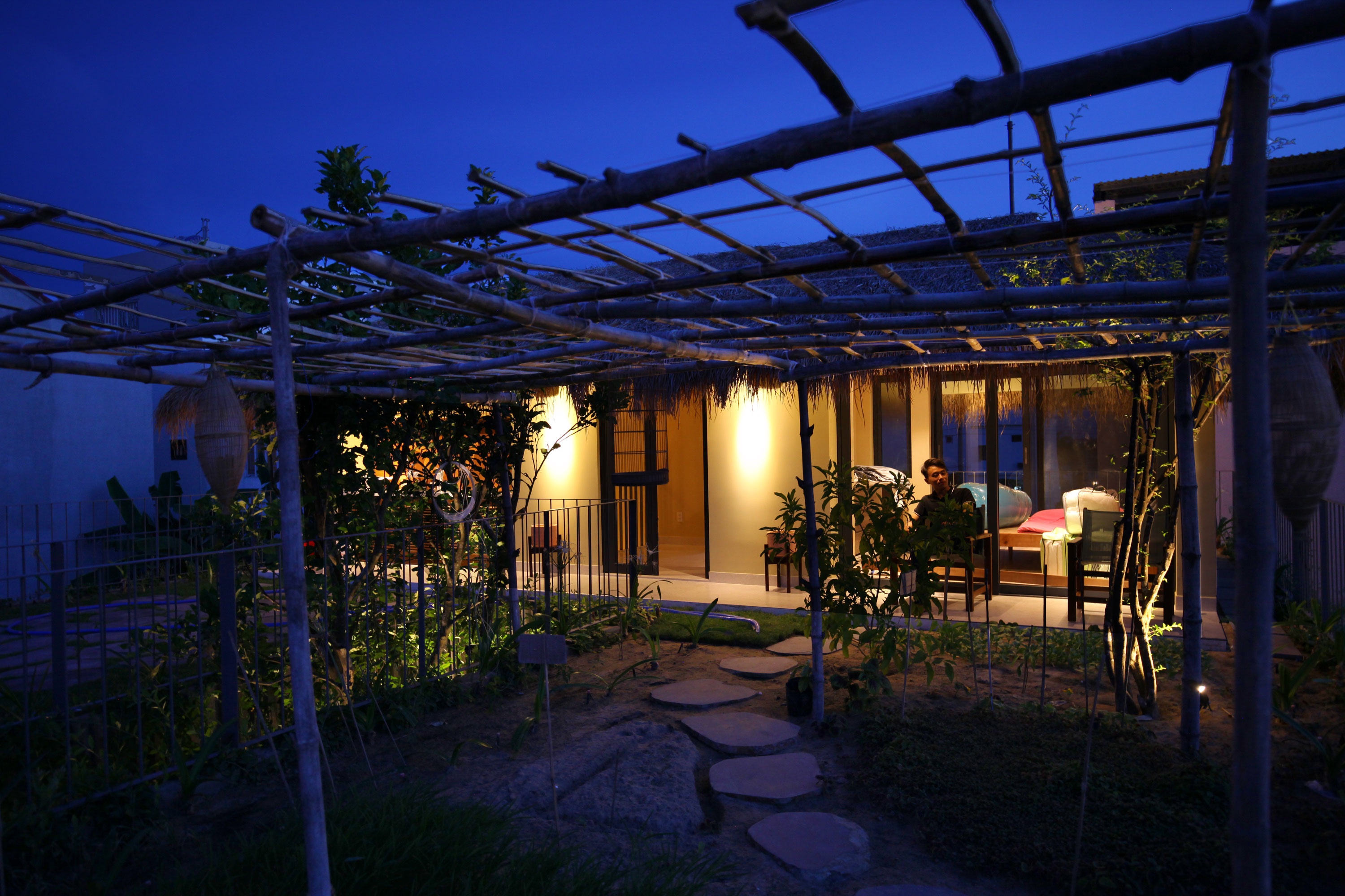 khong gian van phong doc dao, anh 3