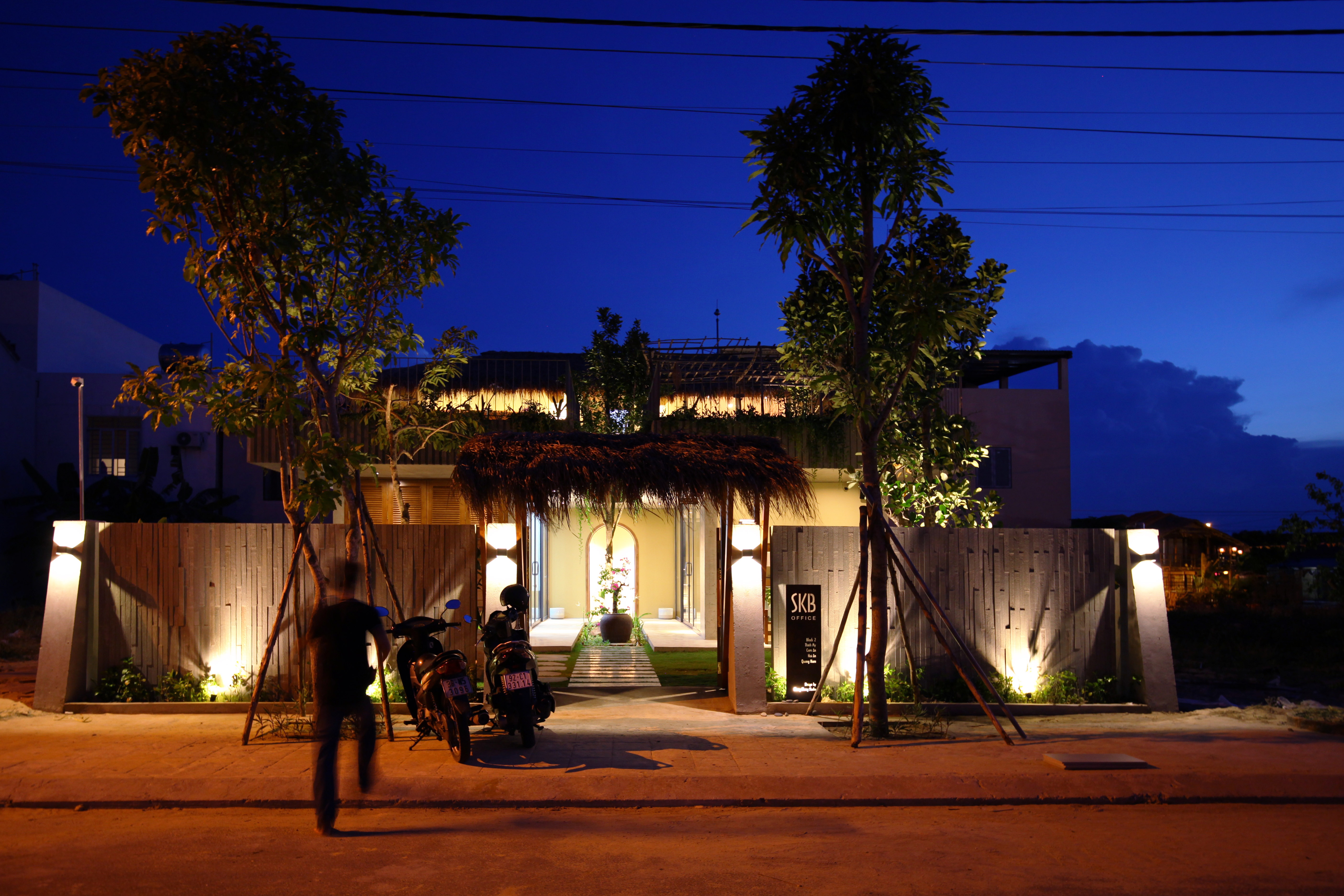 khong gian van phong doc dao, anh 1