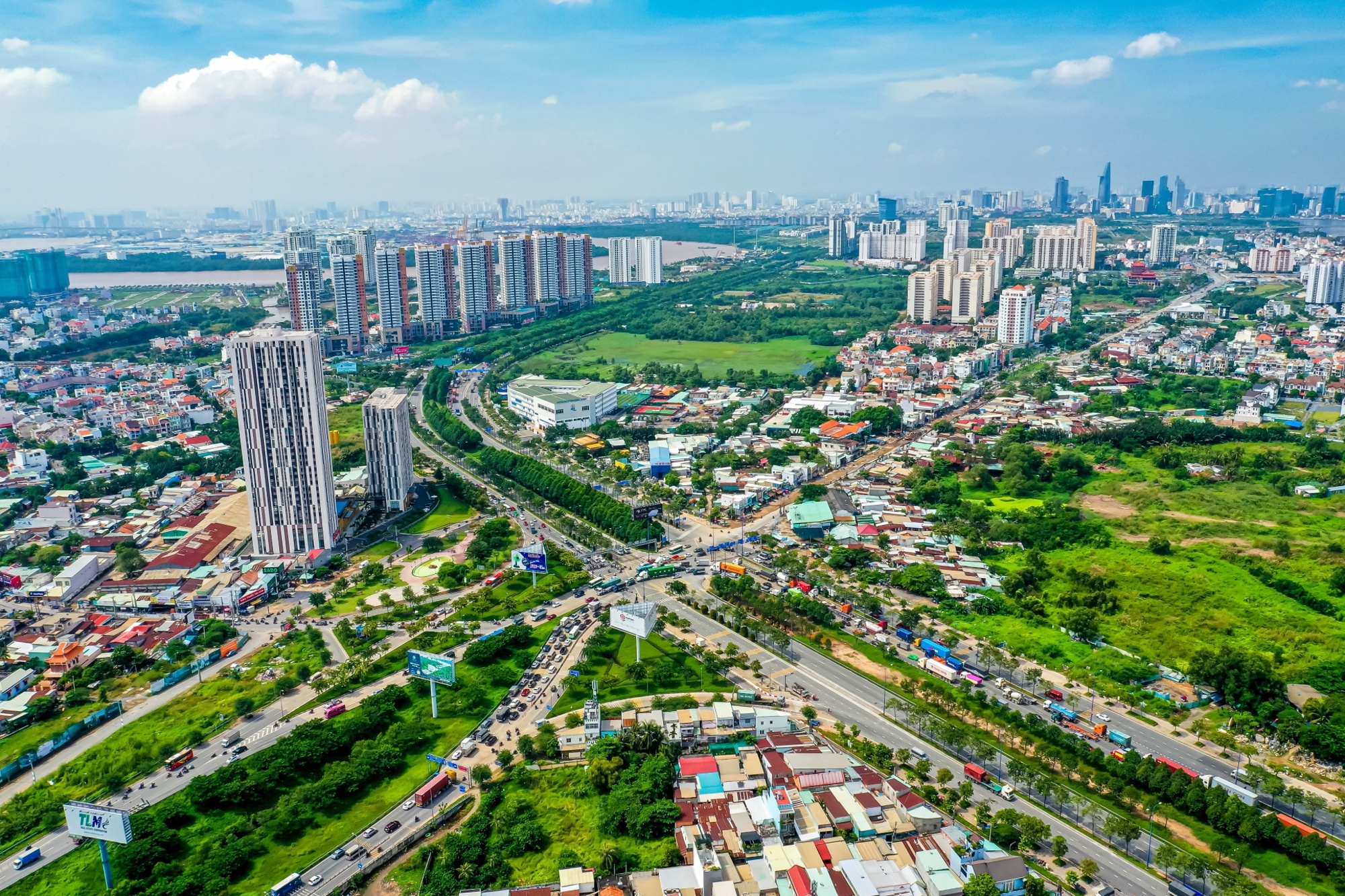 Bat dong san TP.HCM nam 2021 can luc day nao? hinh anh