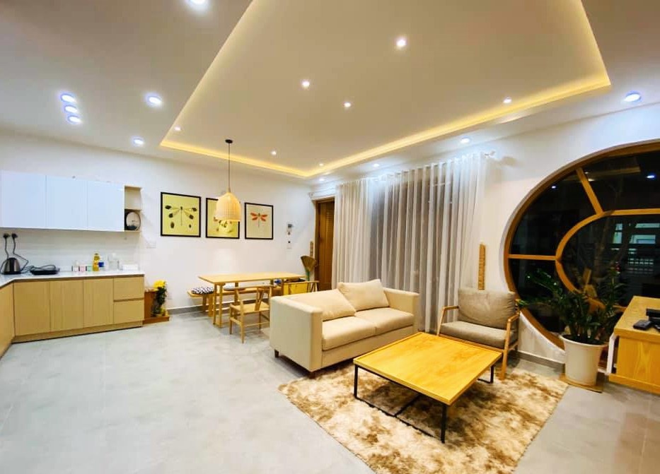 ngoi nha nhieu anh sang, anh 4