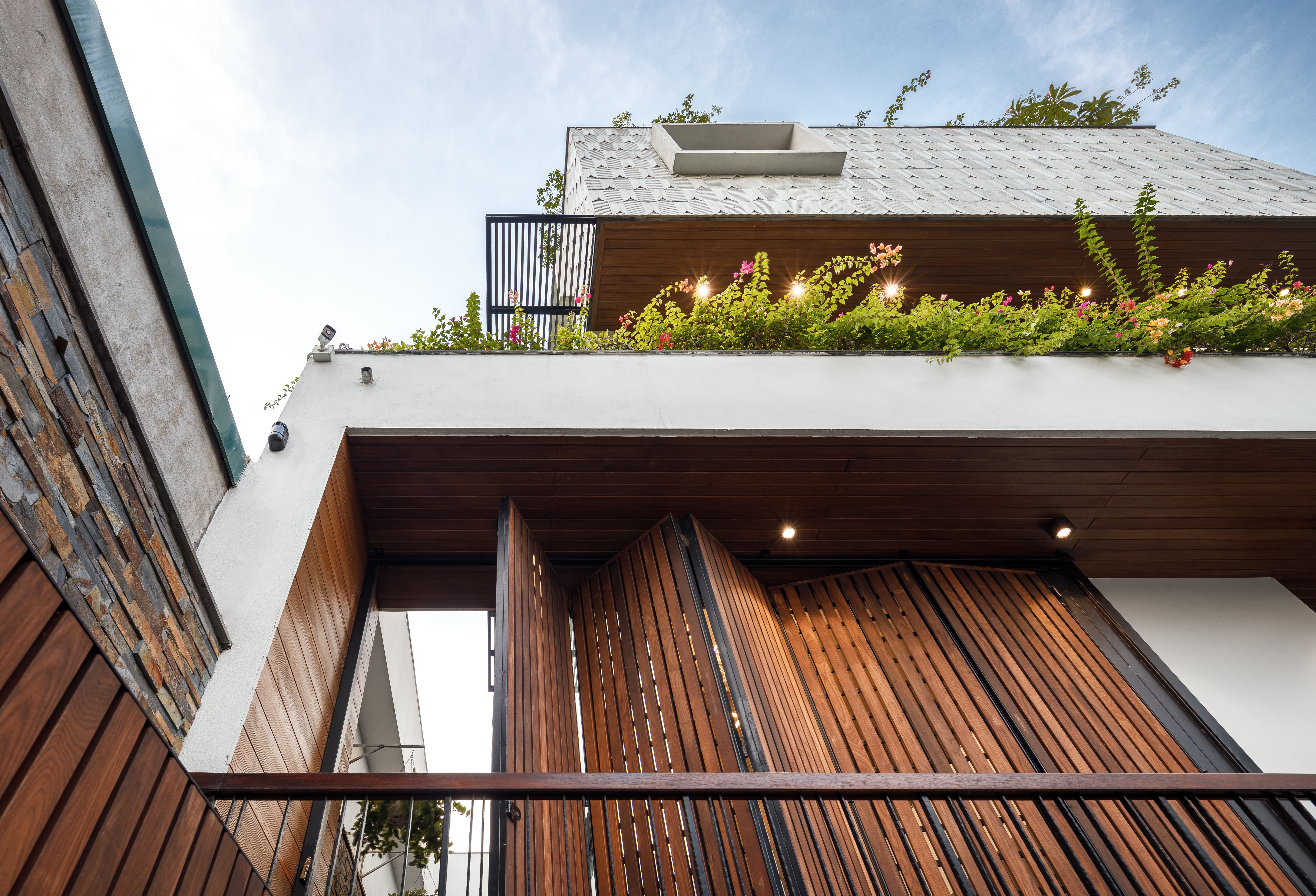 ngoi nha resort Ha Noi, anh 2