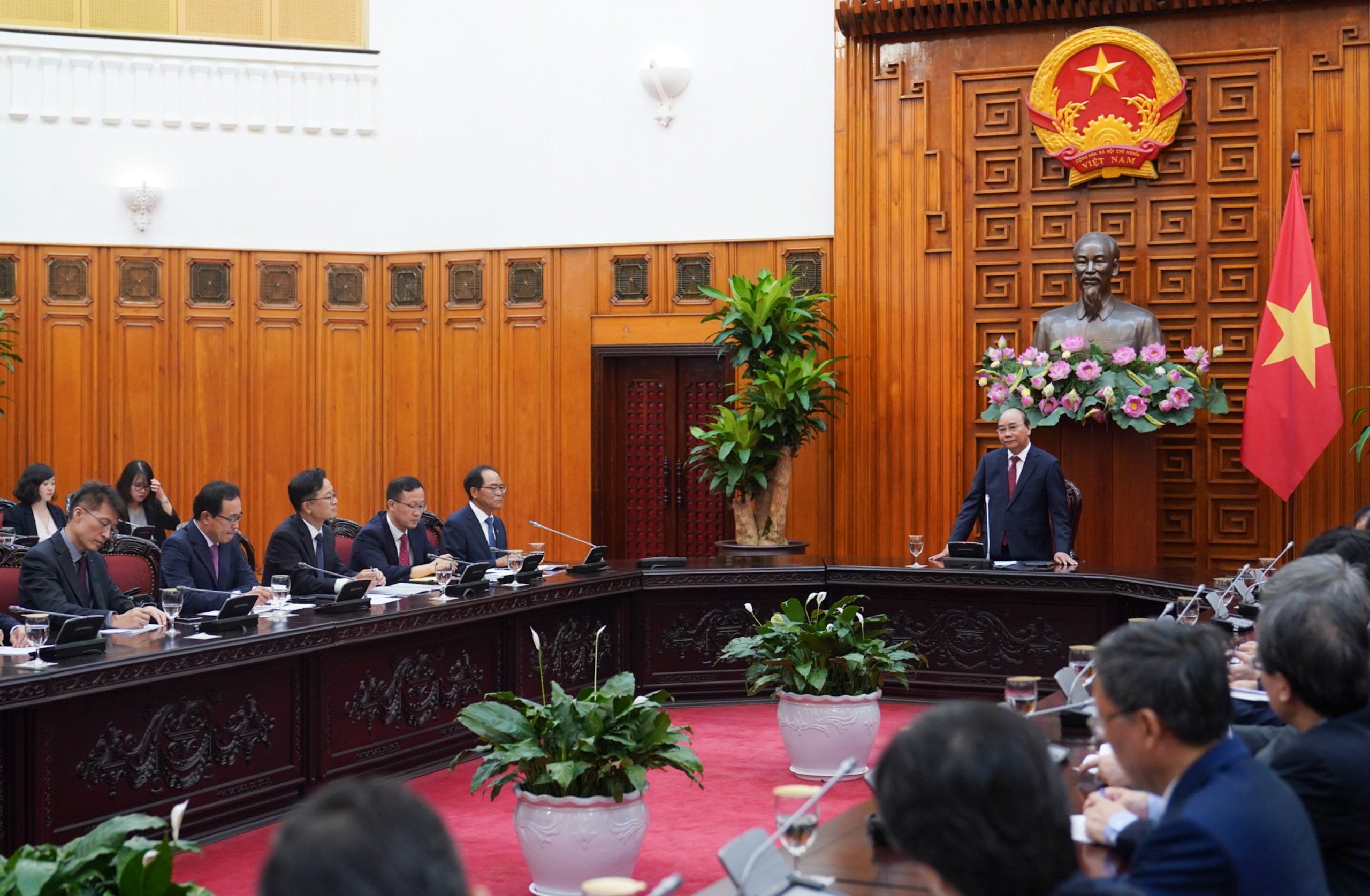 nguoi Han Quoc nhap canh Viet Nam anh 1