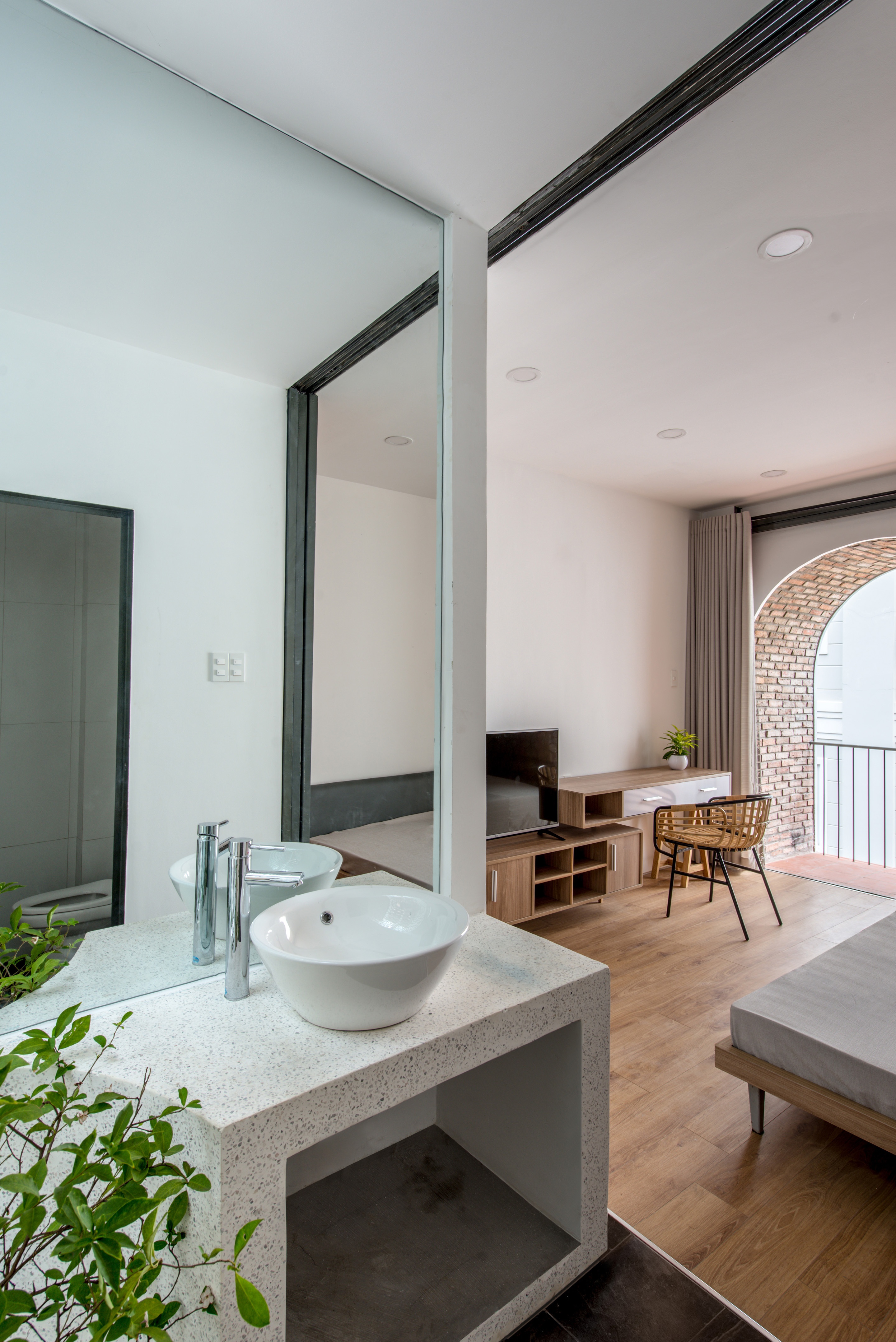 nha 4 tang thoang gio giua khu dan cu anh 10