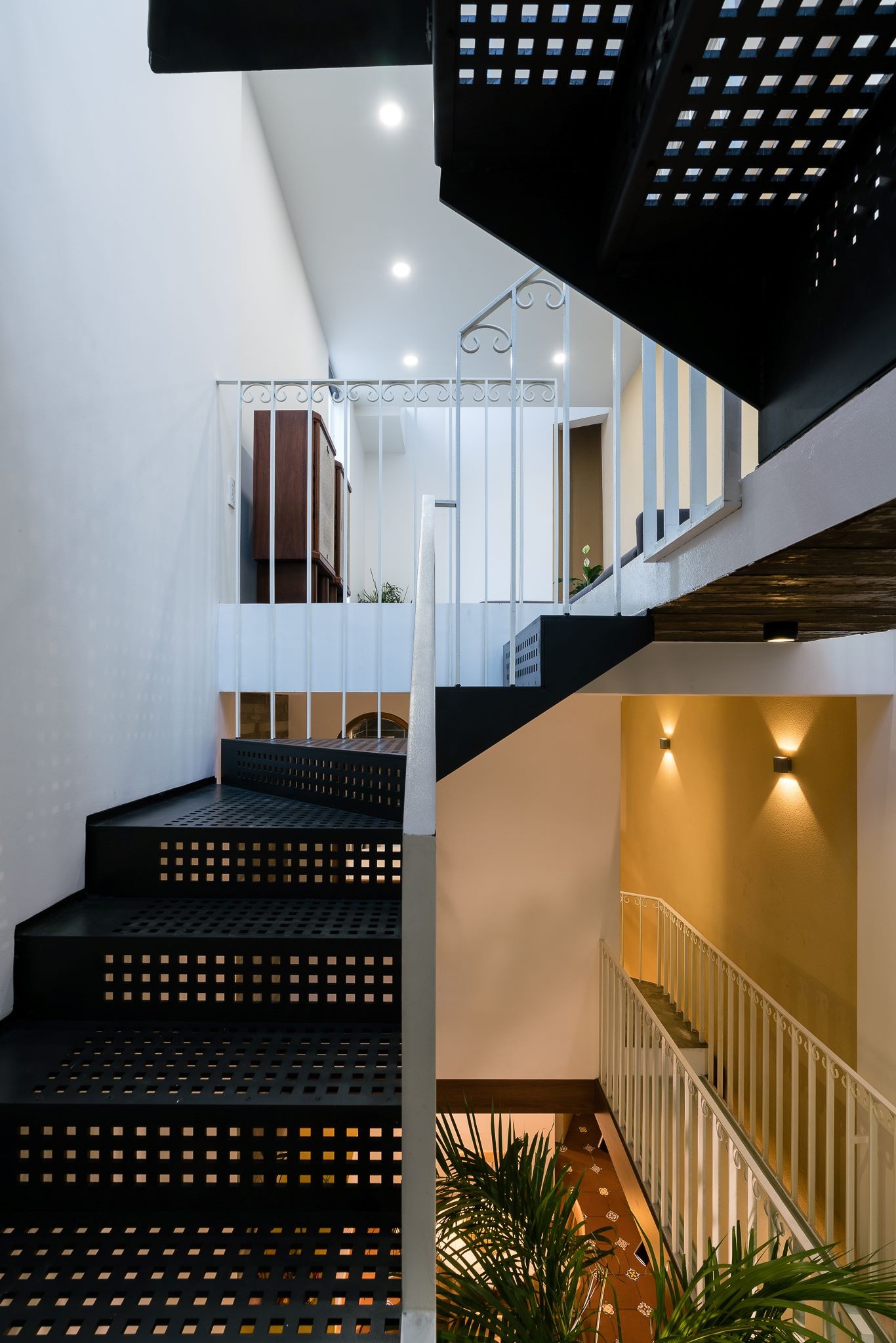 thiet ke nha tren dien tich dat nho anh 9