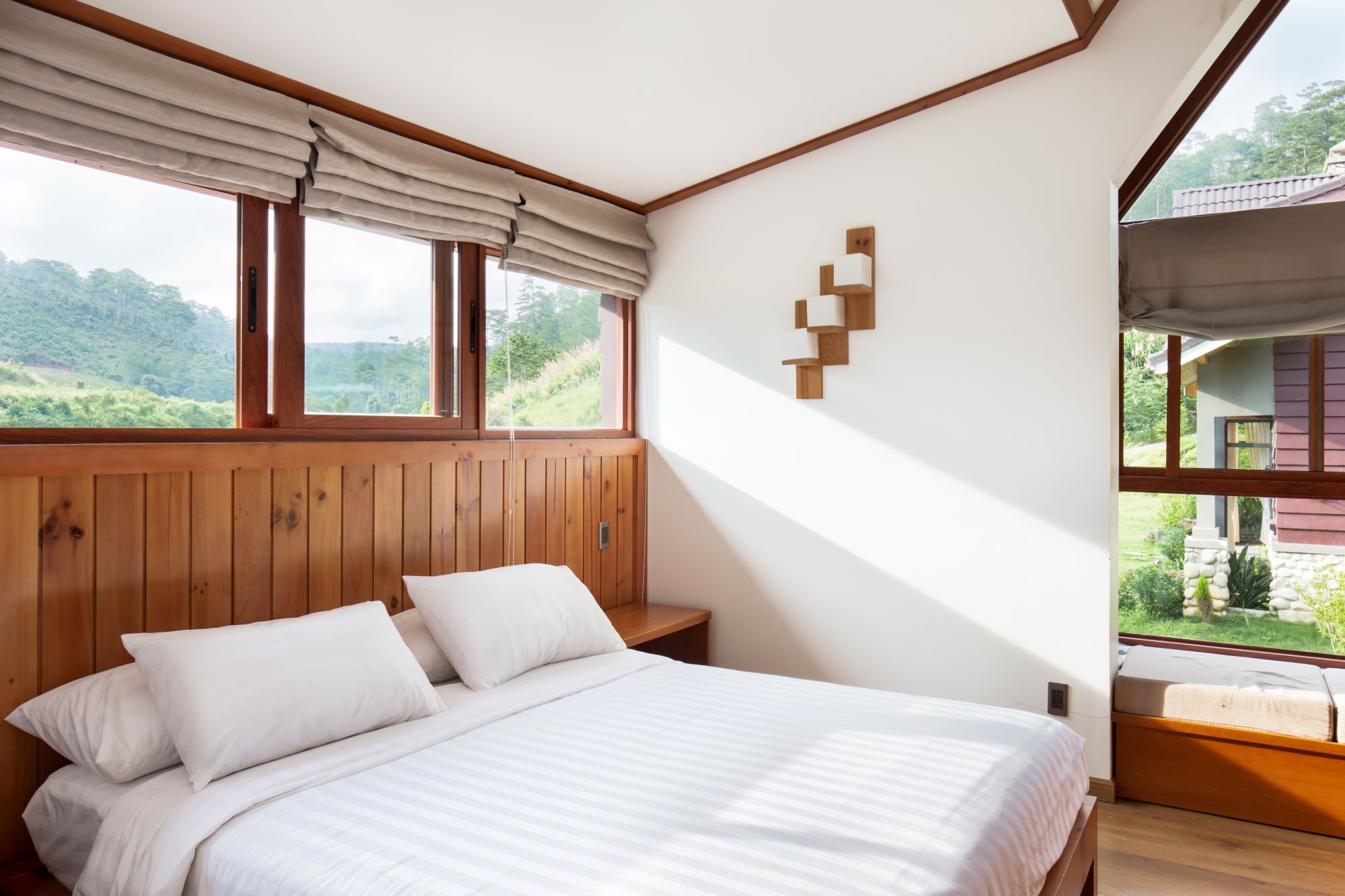 biet thu go phong cach chau Au anh 8