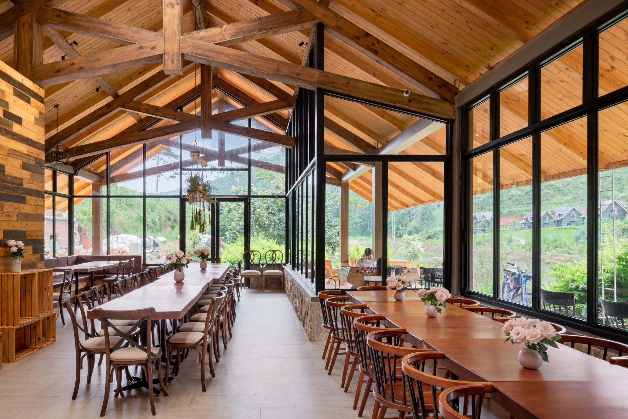 biet thu go phong cach chau Au anh 10