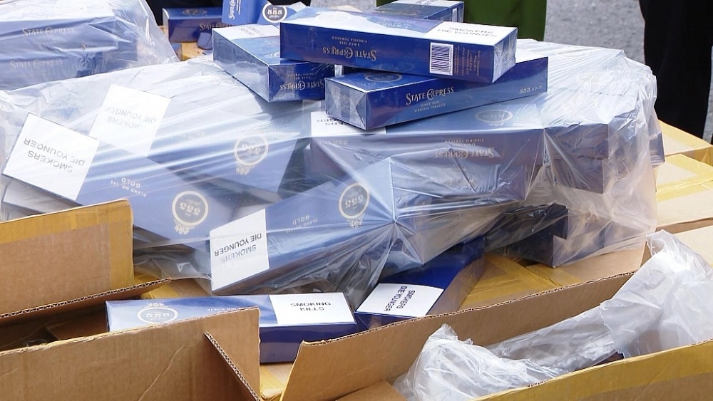 Bat lo thuoc la gia nhap lau tri gia 30 ty dong hinh anh