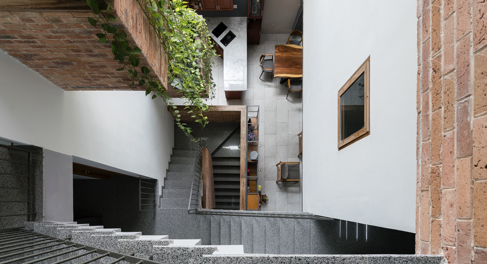 Can nha tai TP.HCM co cong vien xanh tren san thuong anh 5