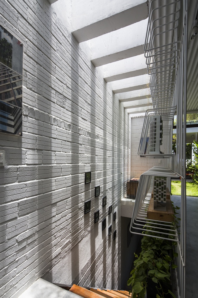 toa nha van phong nhieu cay xanh thien nhien anh 5