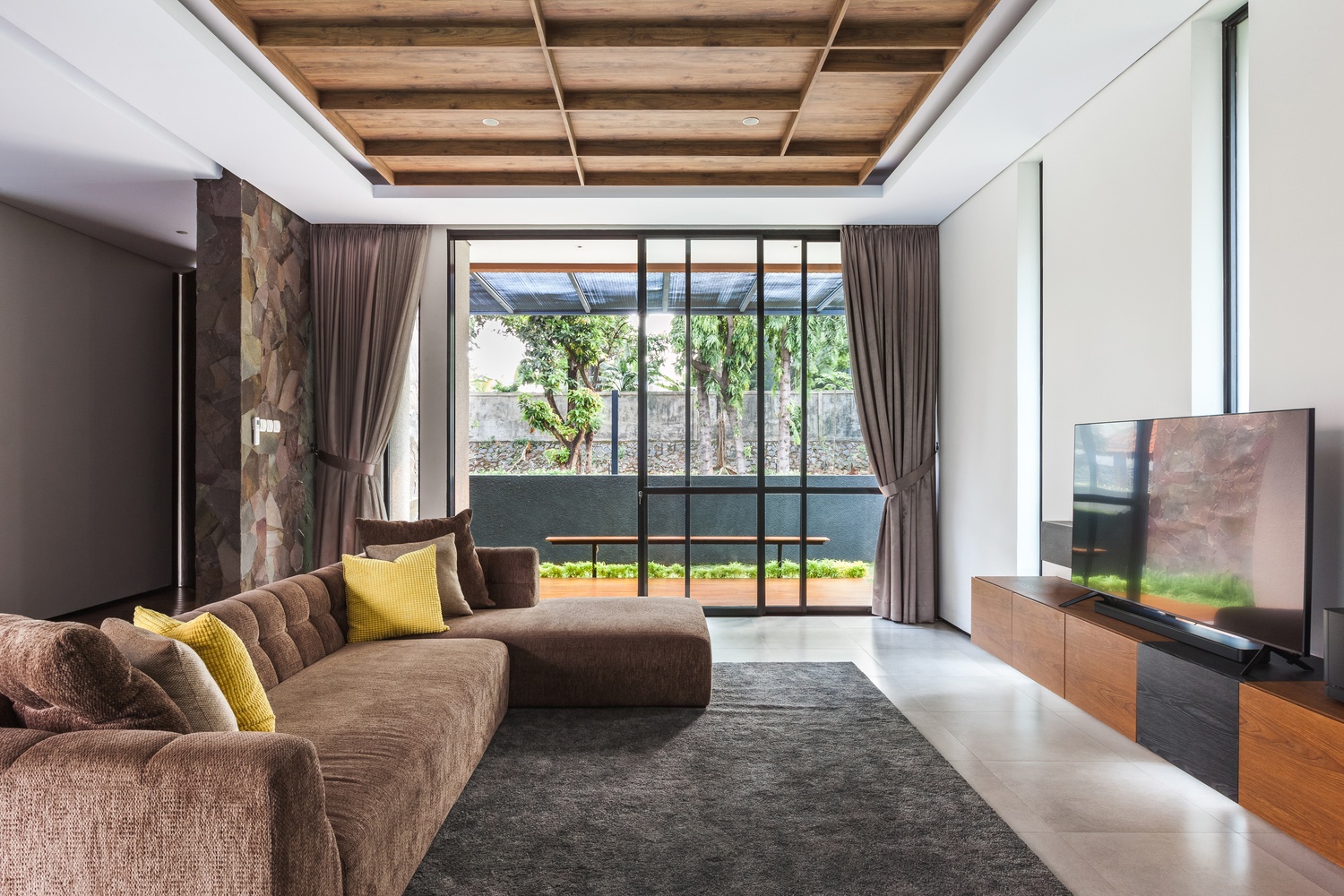 Ngoi nha phong cach nhiet doi duong dai anh 5