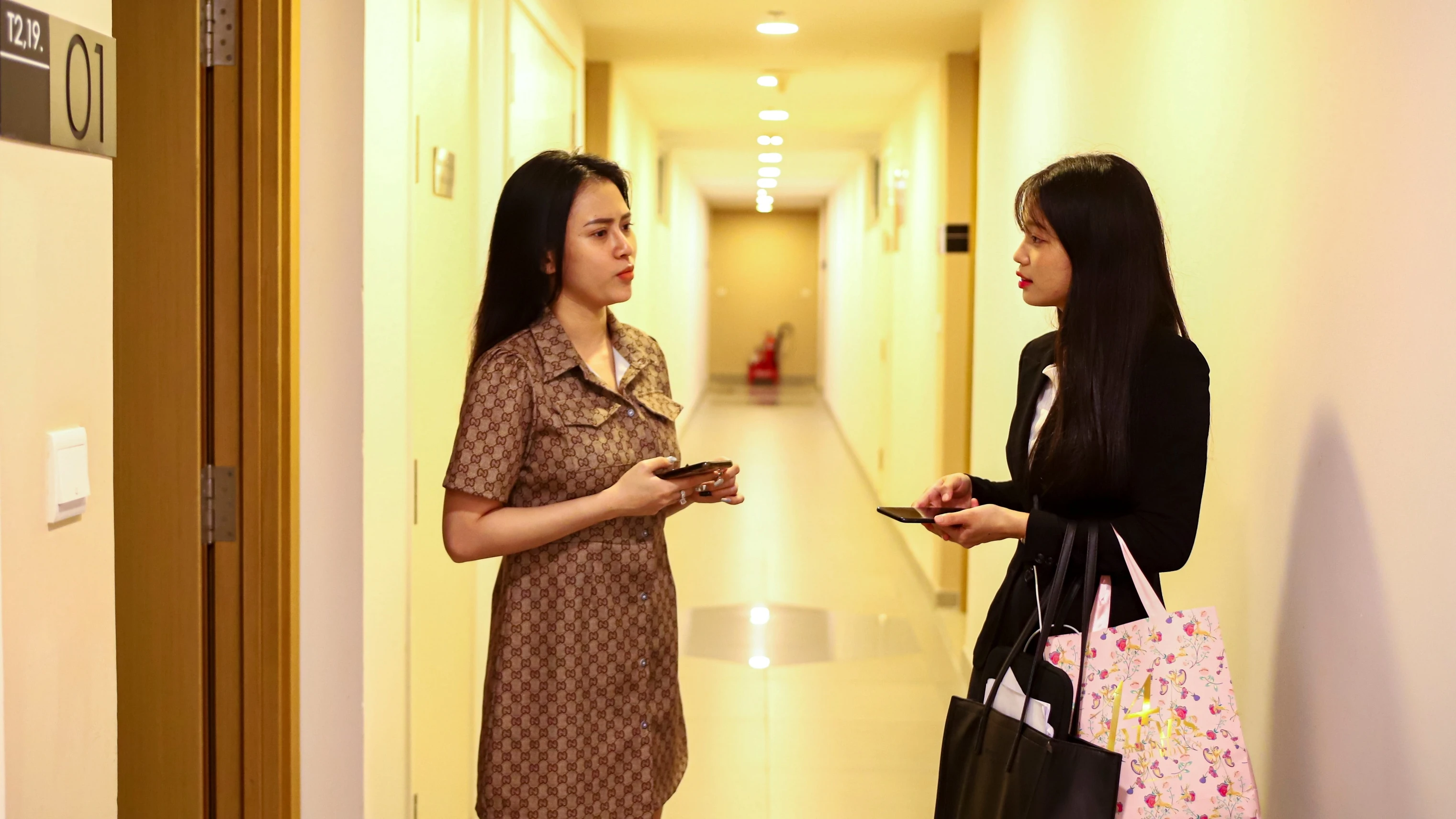 nghe moi gioi bat dong san anh 25