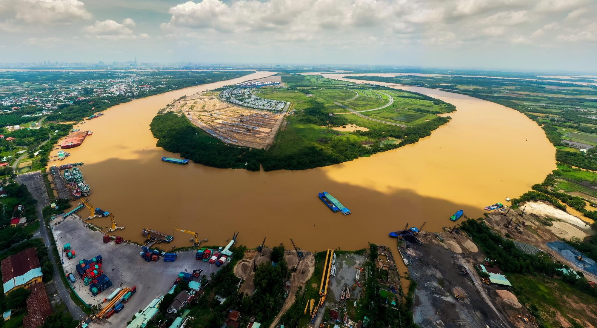 Loi nhuan cua Nam Long giam manh trong quy III hinh anh