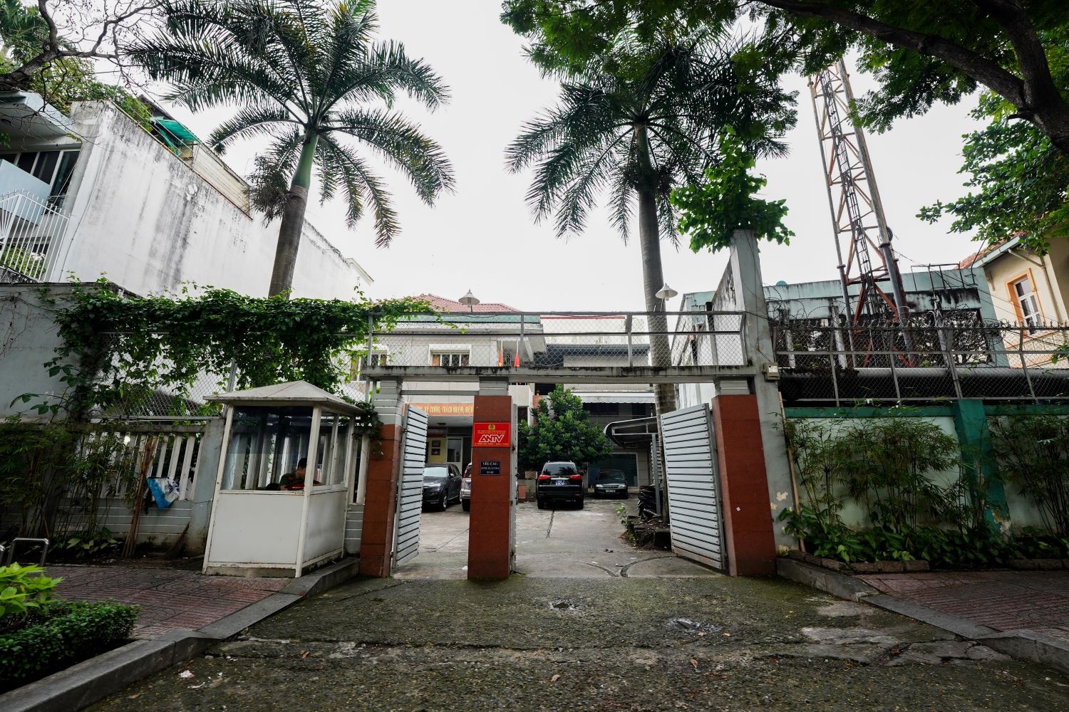 Du an BT ngung tre,  dat 'vang' o TP.HCM lam bai giu xe,  nha kho anh 3