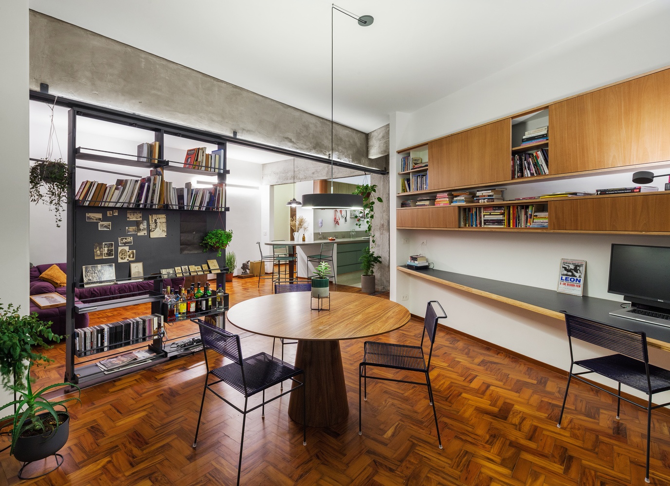 Cai tao can ho 130 m2 trong toa nha gan 80 nam tuoi hinh anh